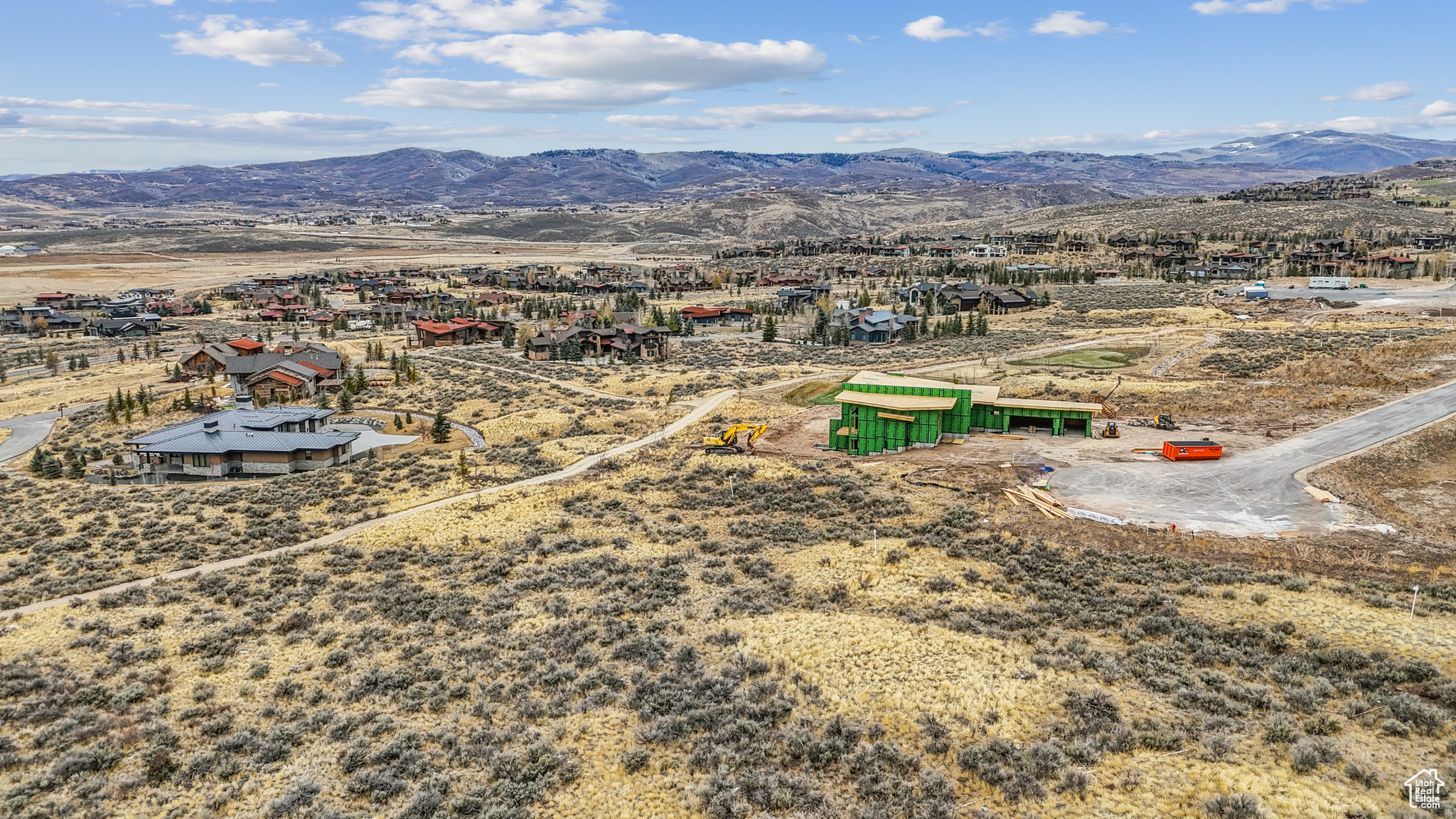 main property photo 8