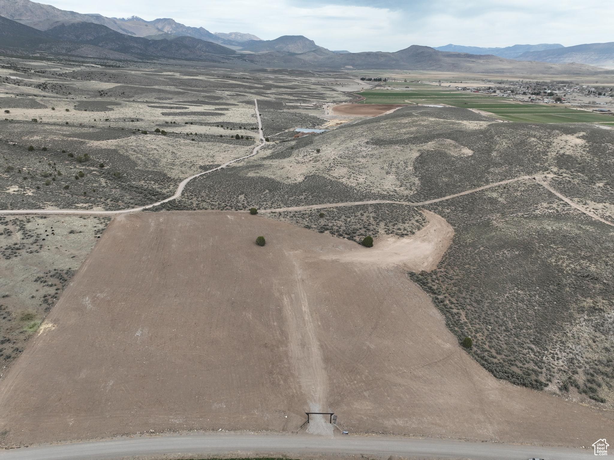 main property photo 16