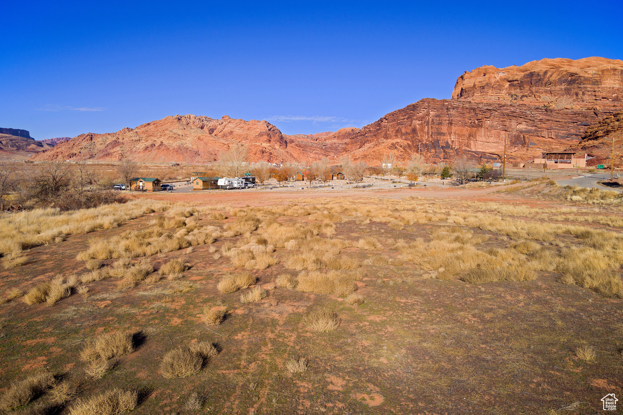 main property photo 14
