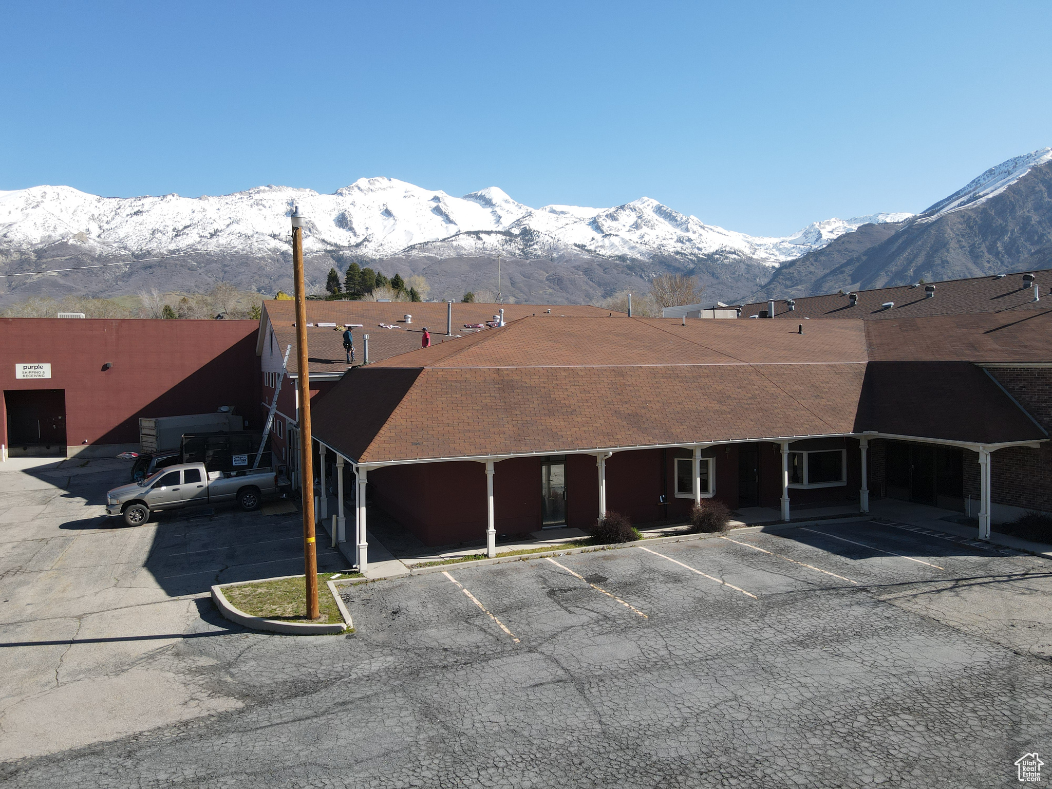 main property photo 6