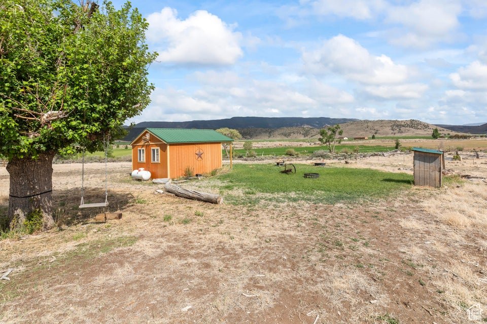 main property photo 7