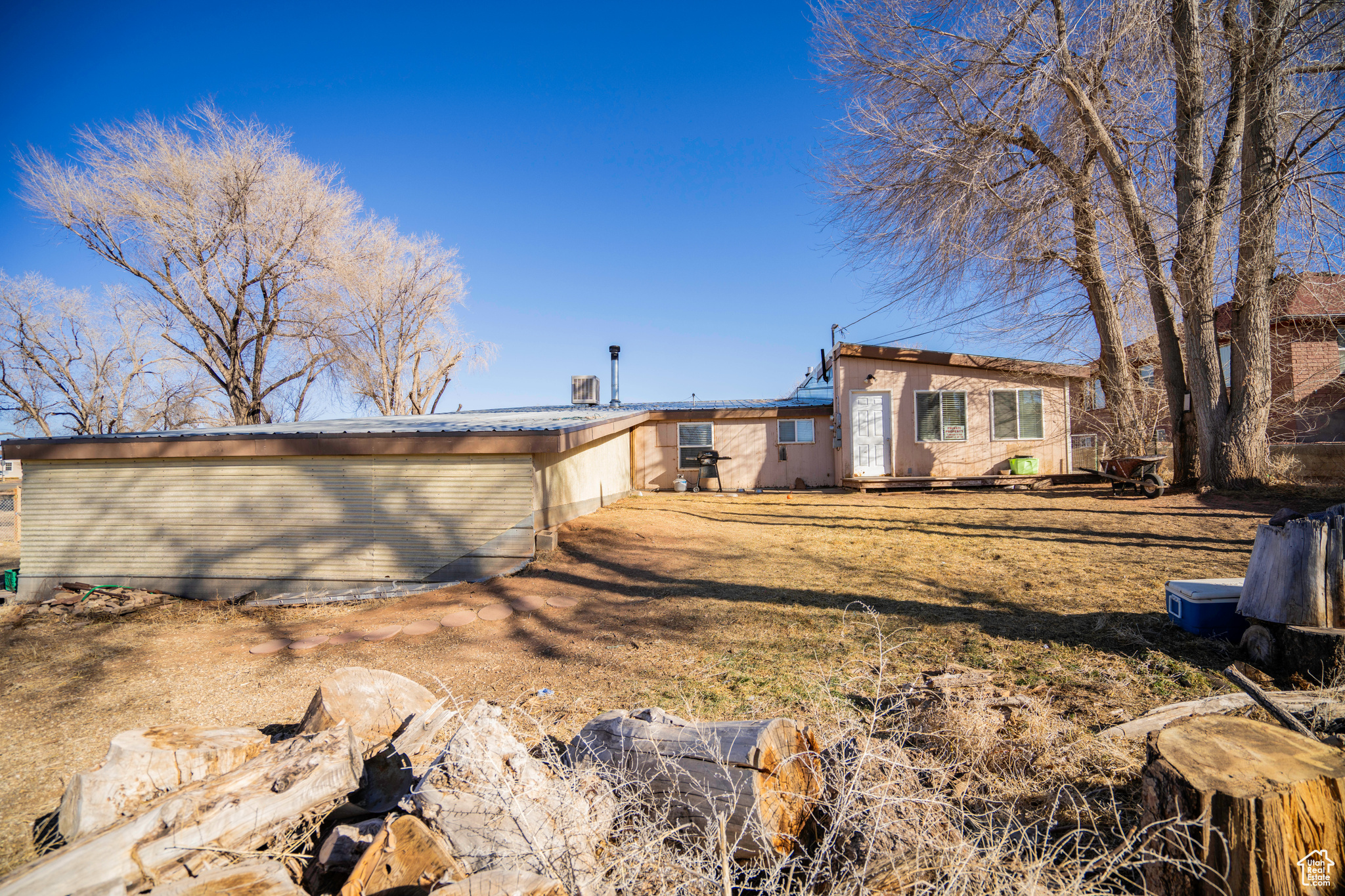 main property photo 49