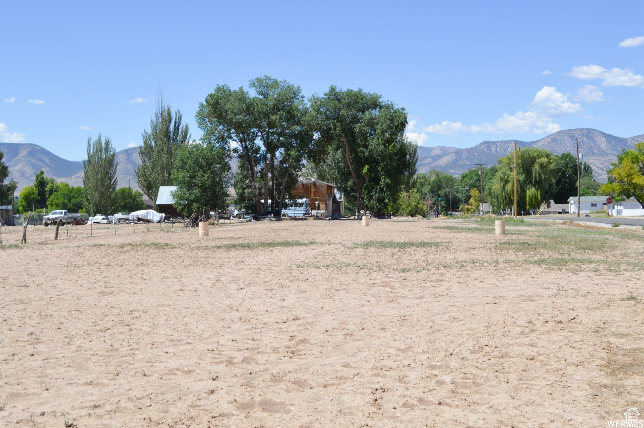 main property photo 10