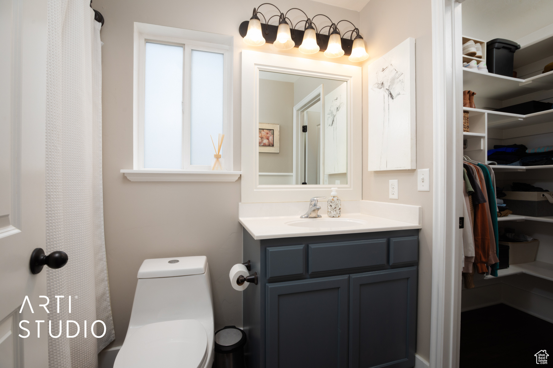 property viewer photo 18