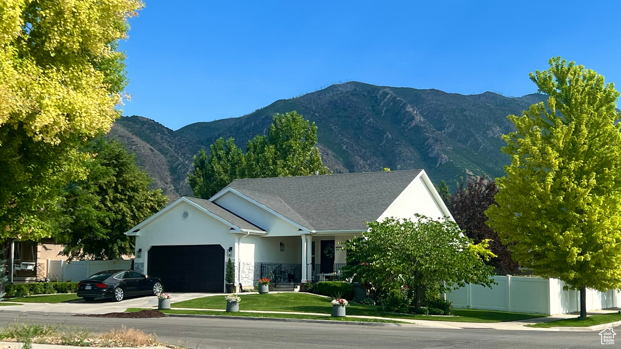 property viewer photo 58