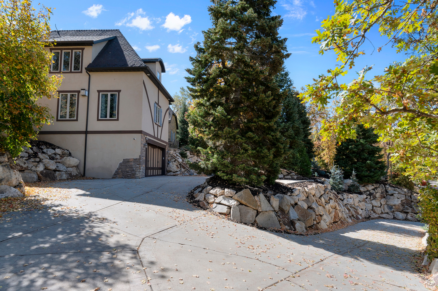 main property photo 102