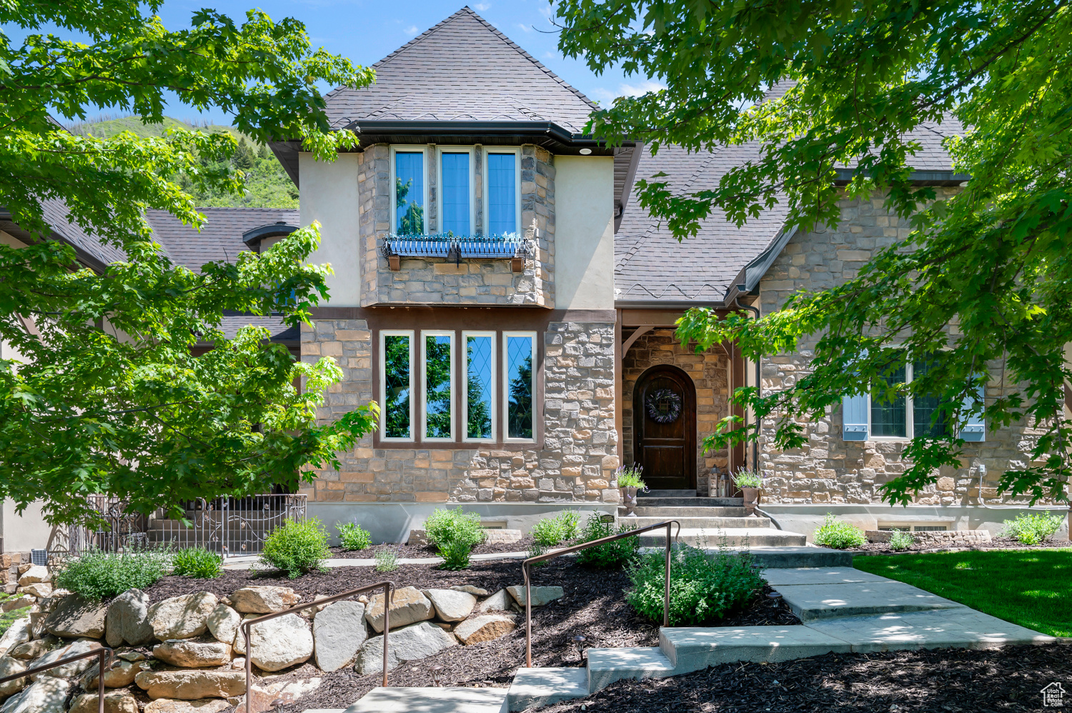 main property photo 76