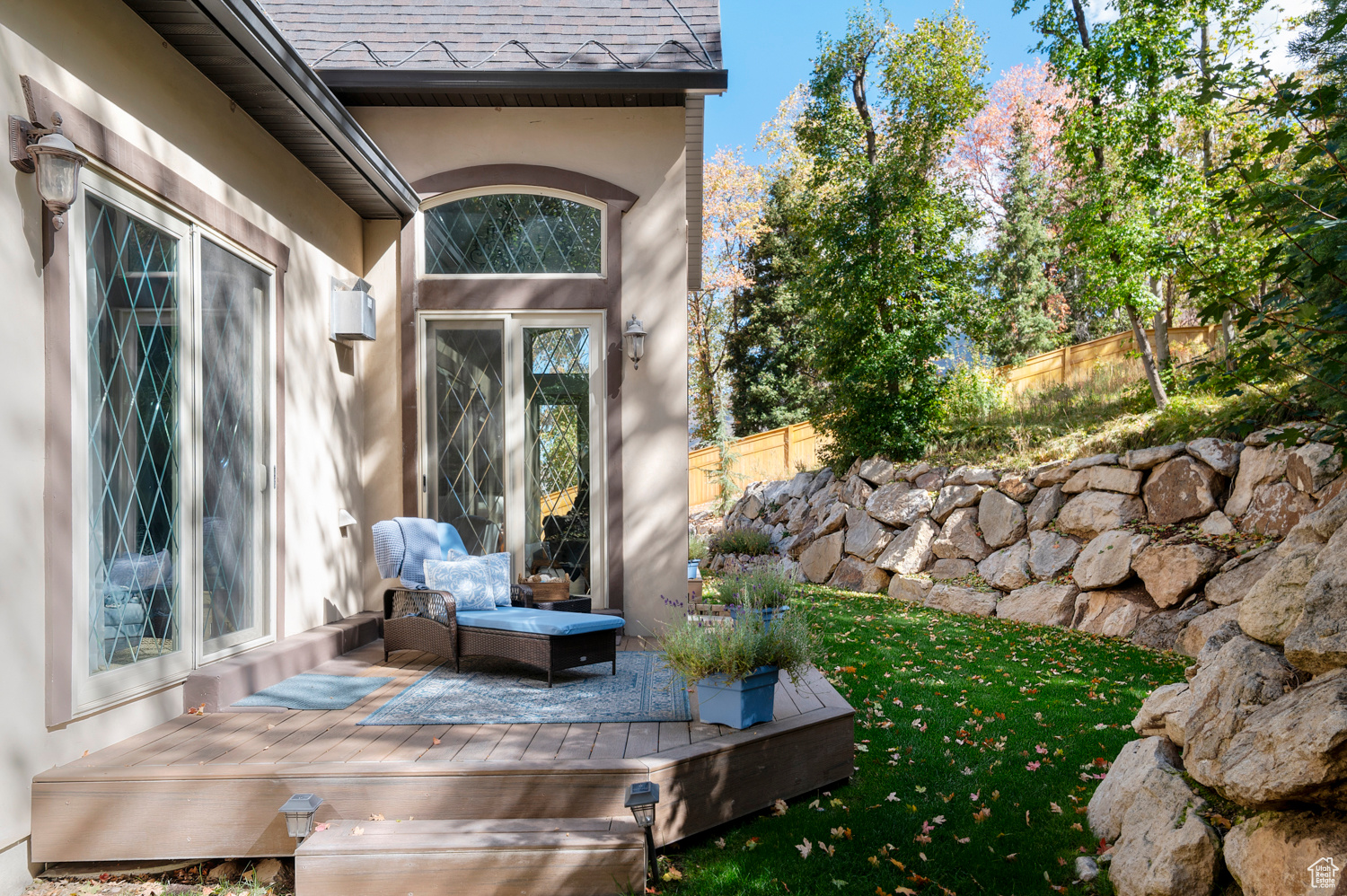 main property photo 88