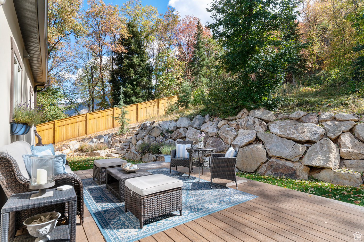 main property photo 89