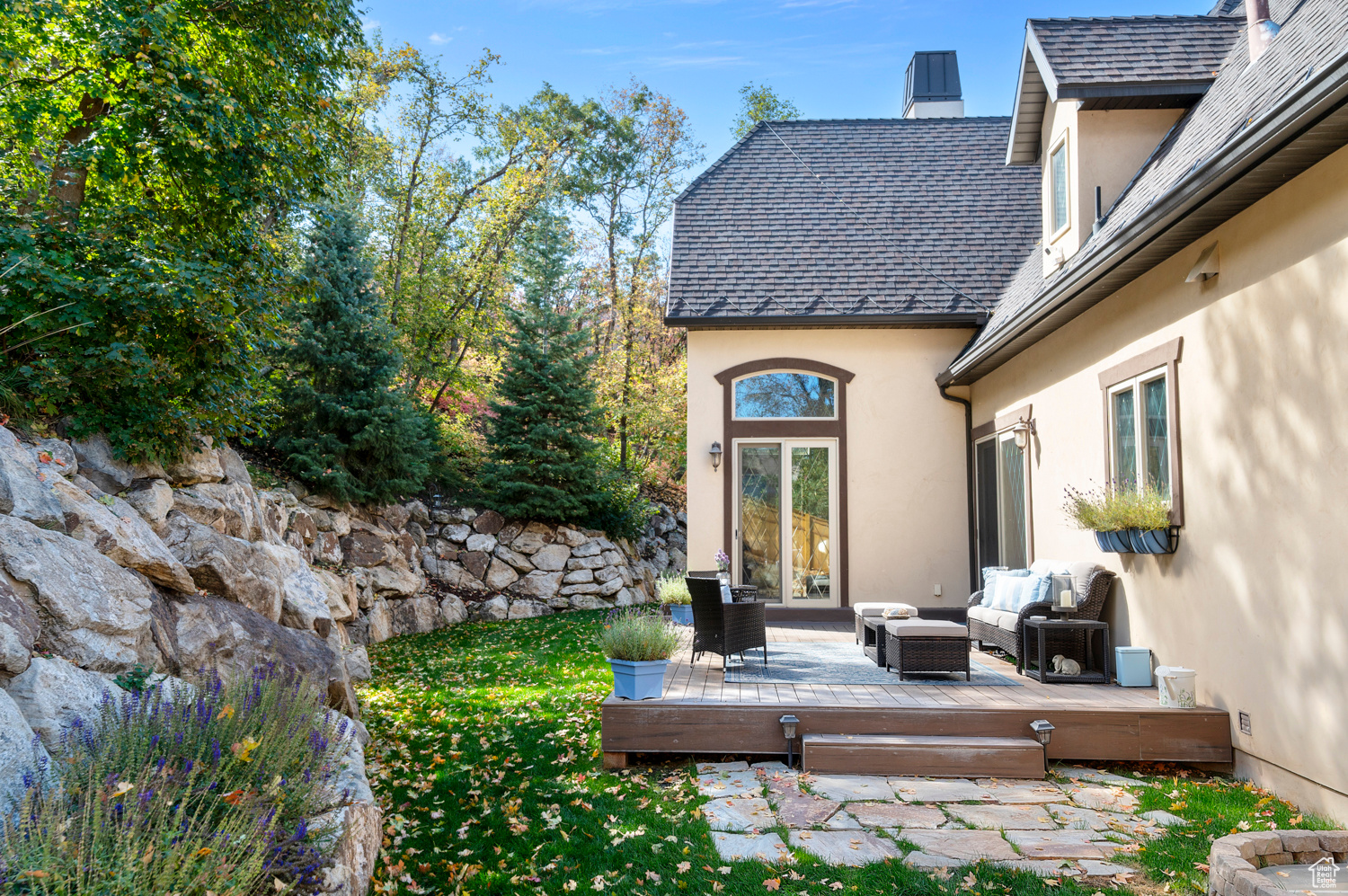 main property photo 91