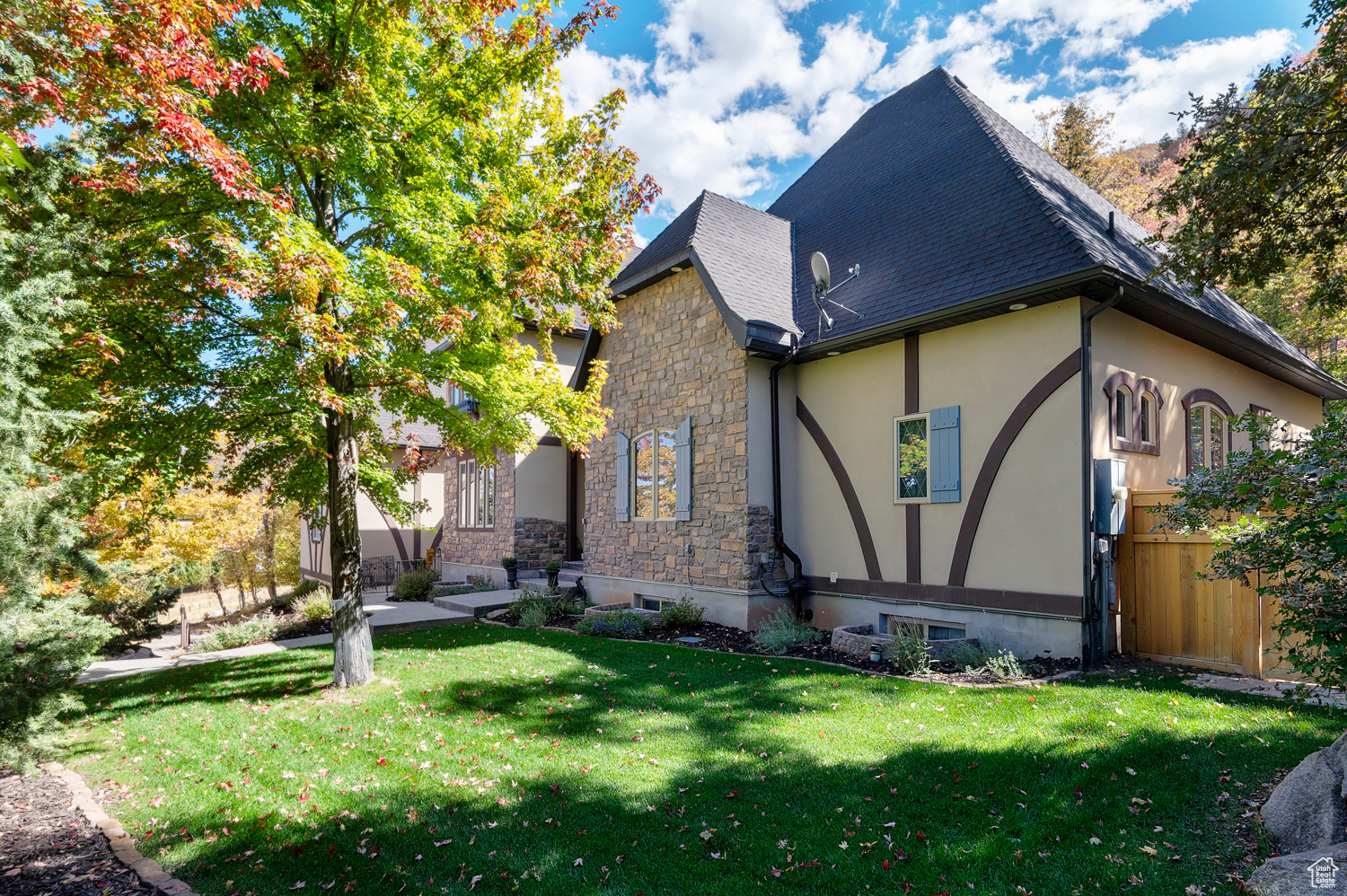 main property photo 96