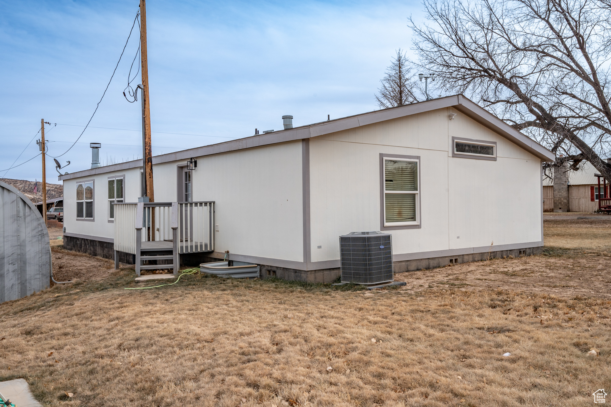 main property photo 27