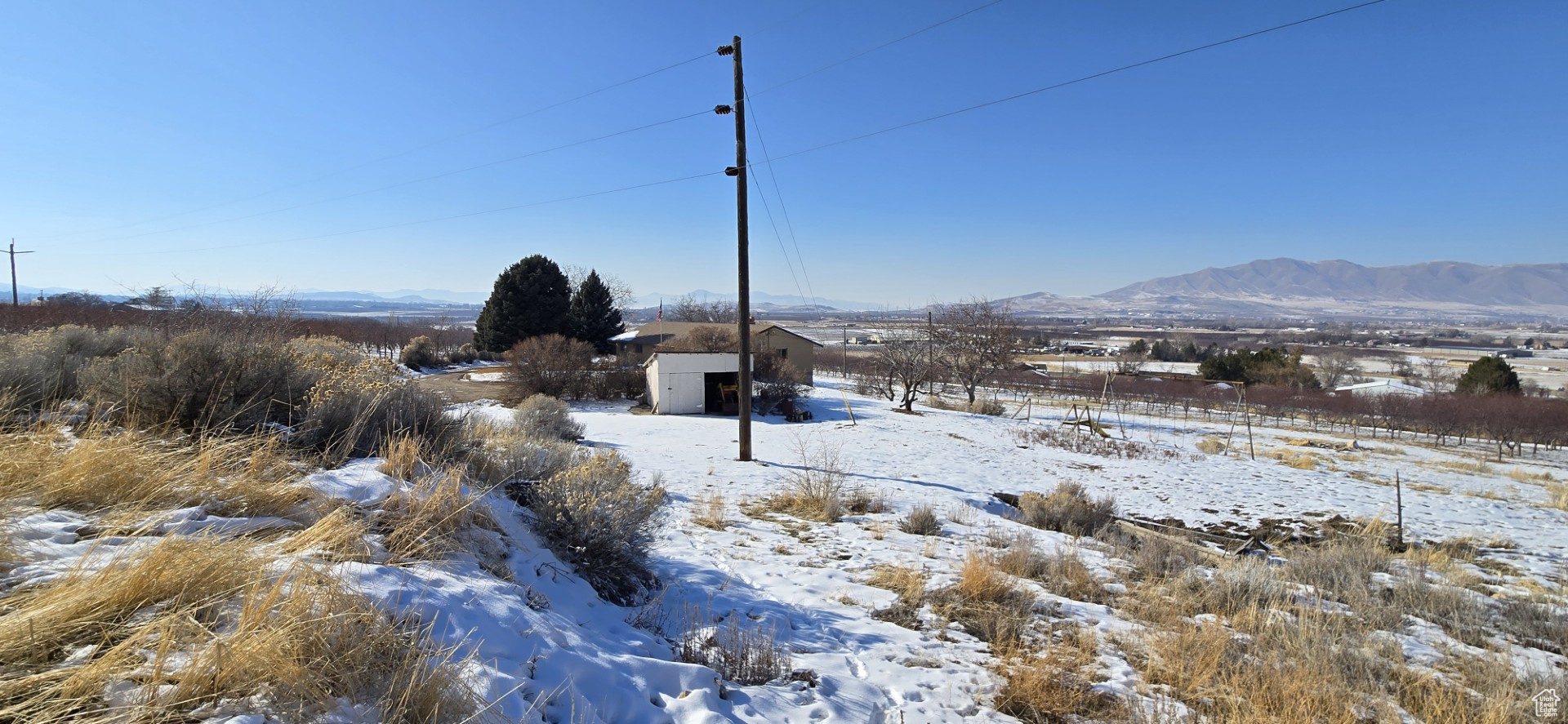 main property photo 16