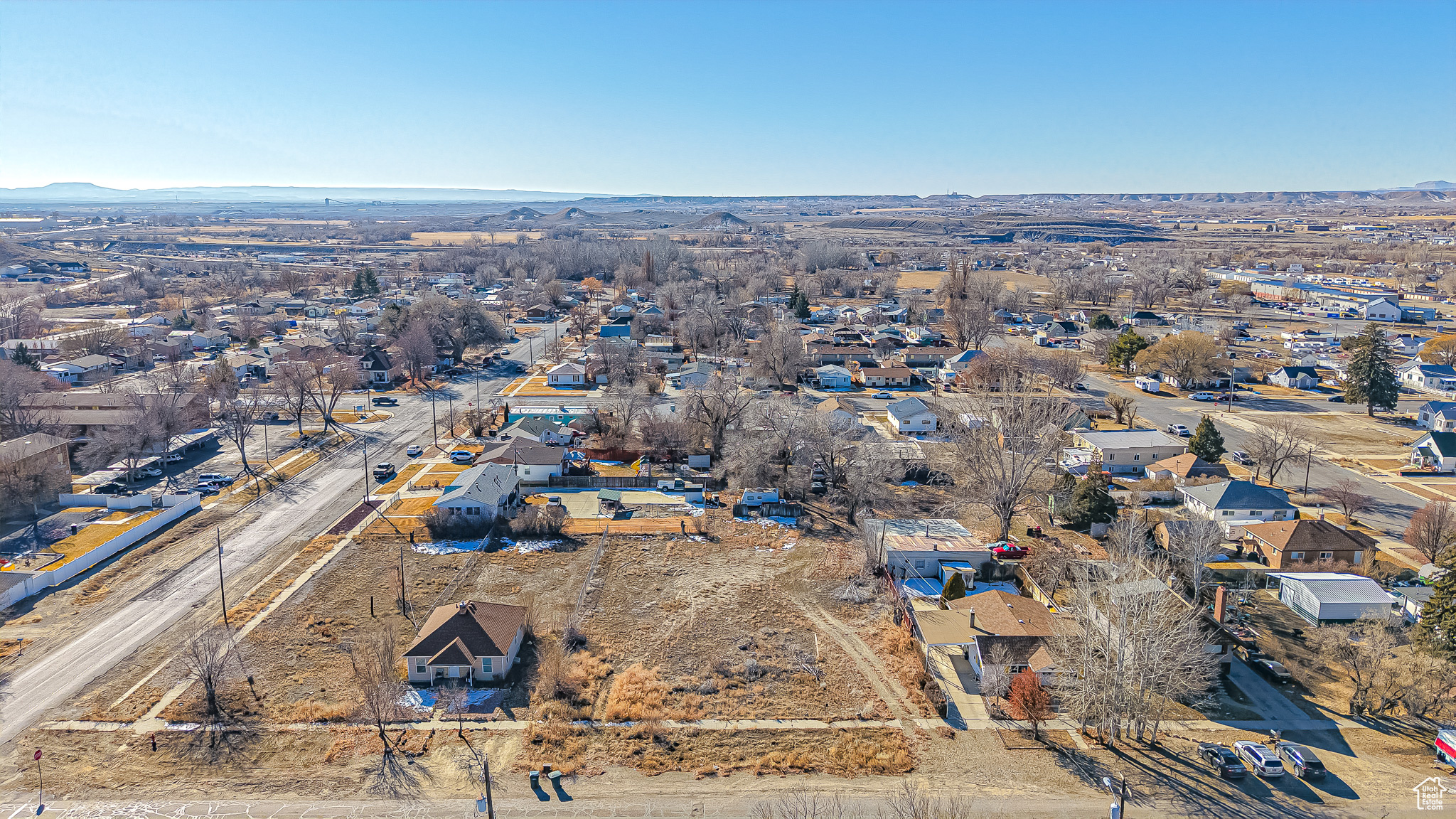 main property photo 15