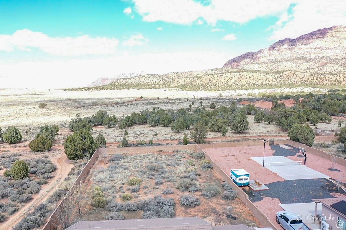 main property photo 4