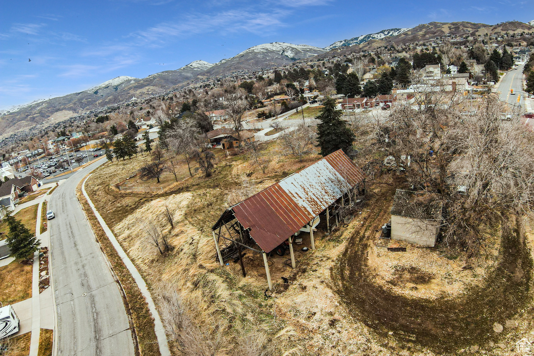 main property photo 26