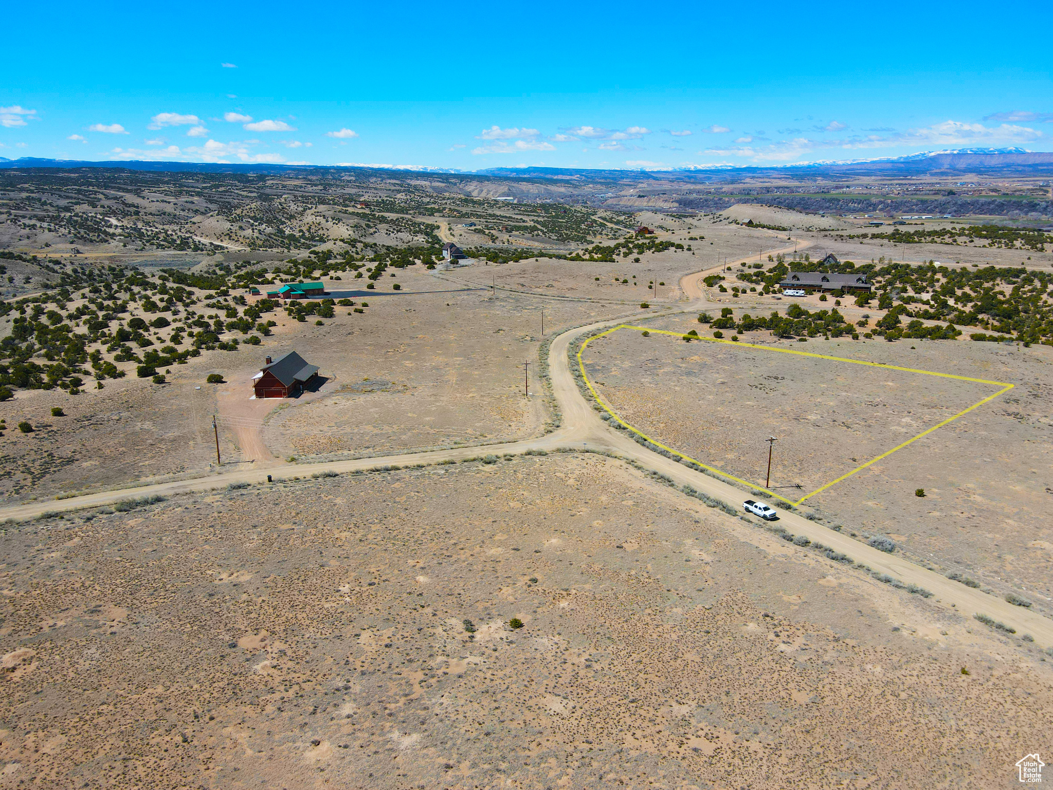 main property photo 11