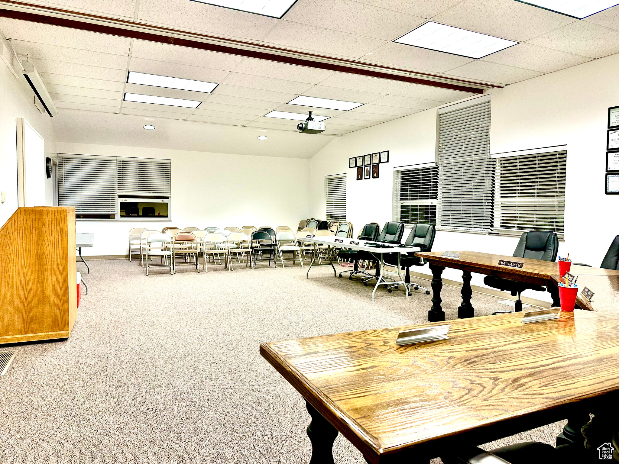 property viewer photo 43