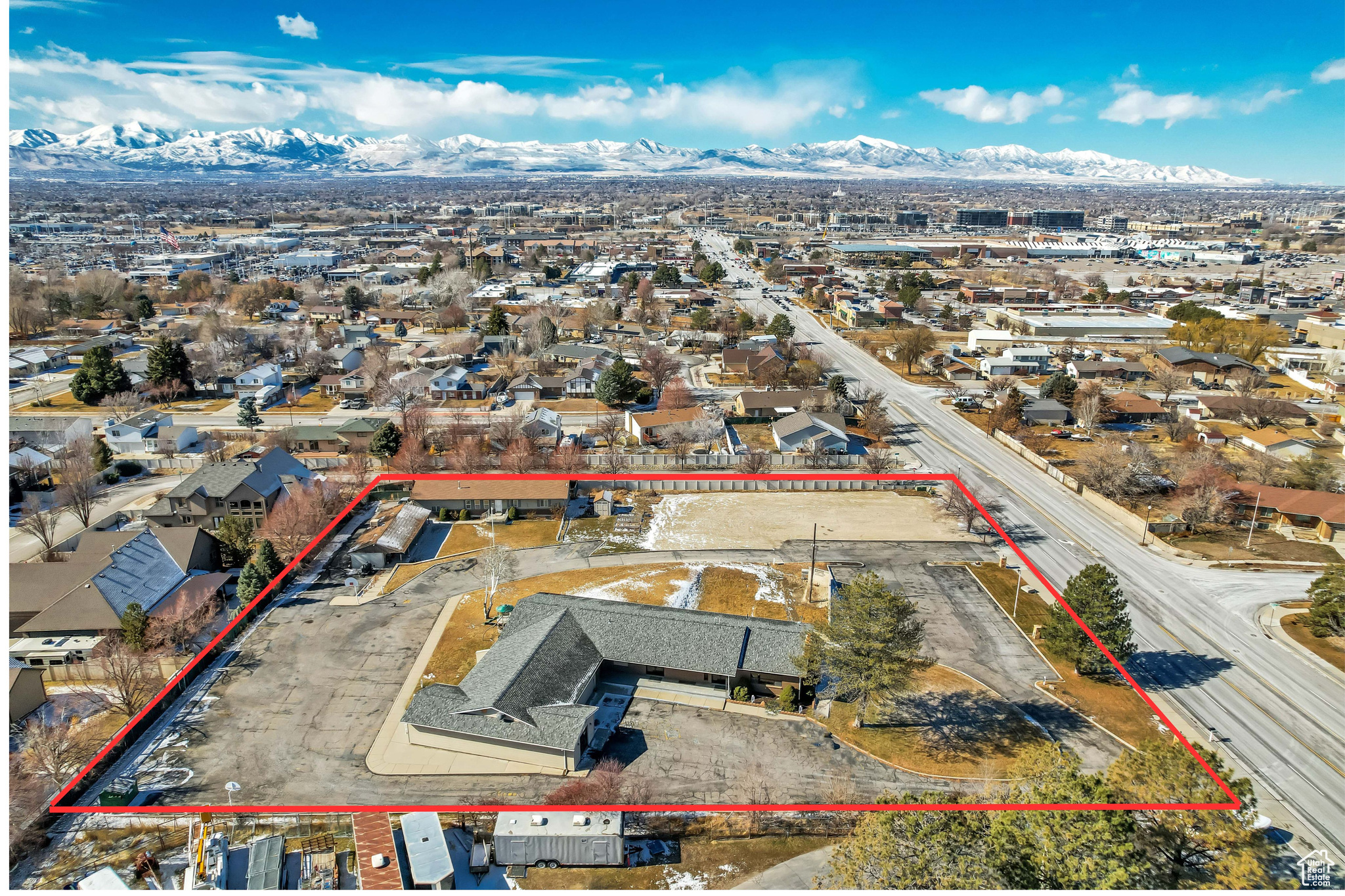 main property photo 46