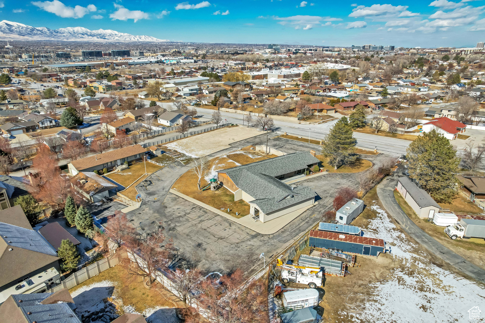 main property photo 47