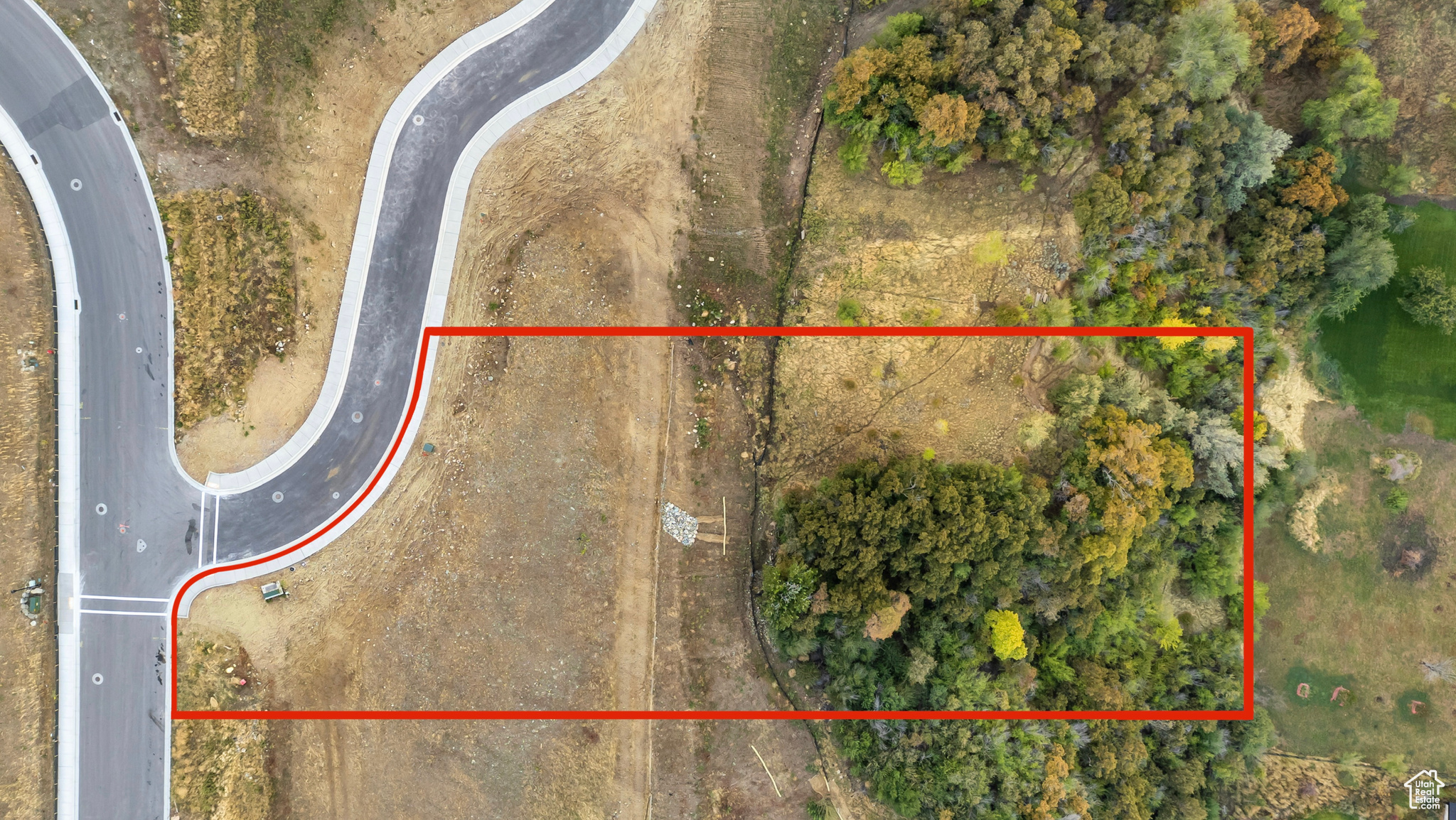 main property photo 15