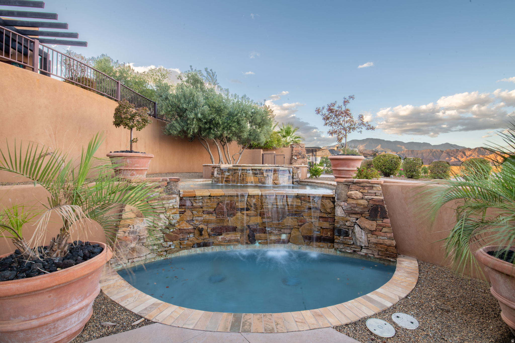 main property photo 75