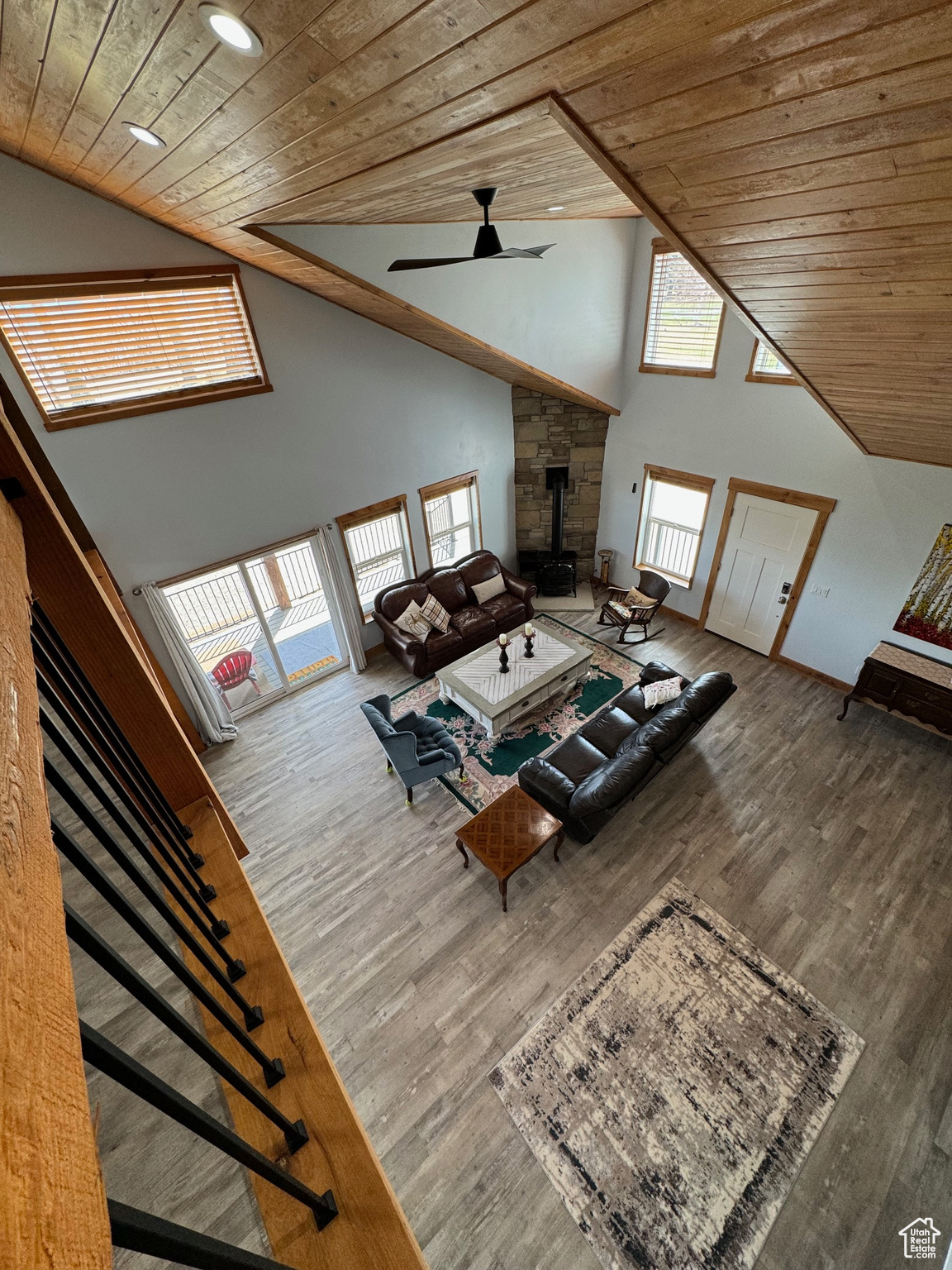 main property photo 37