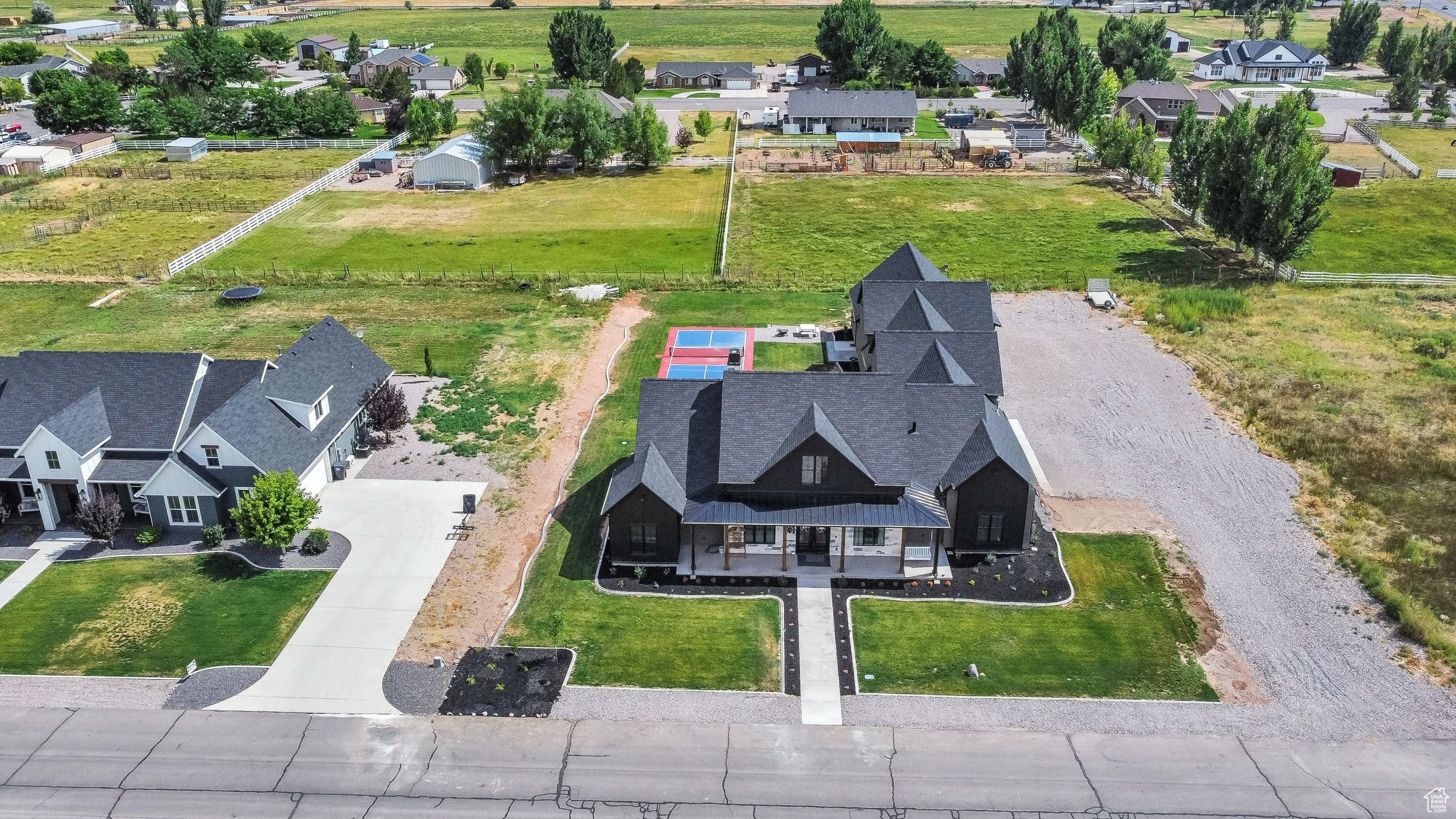main property photo 56