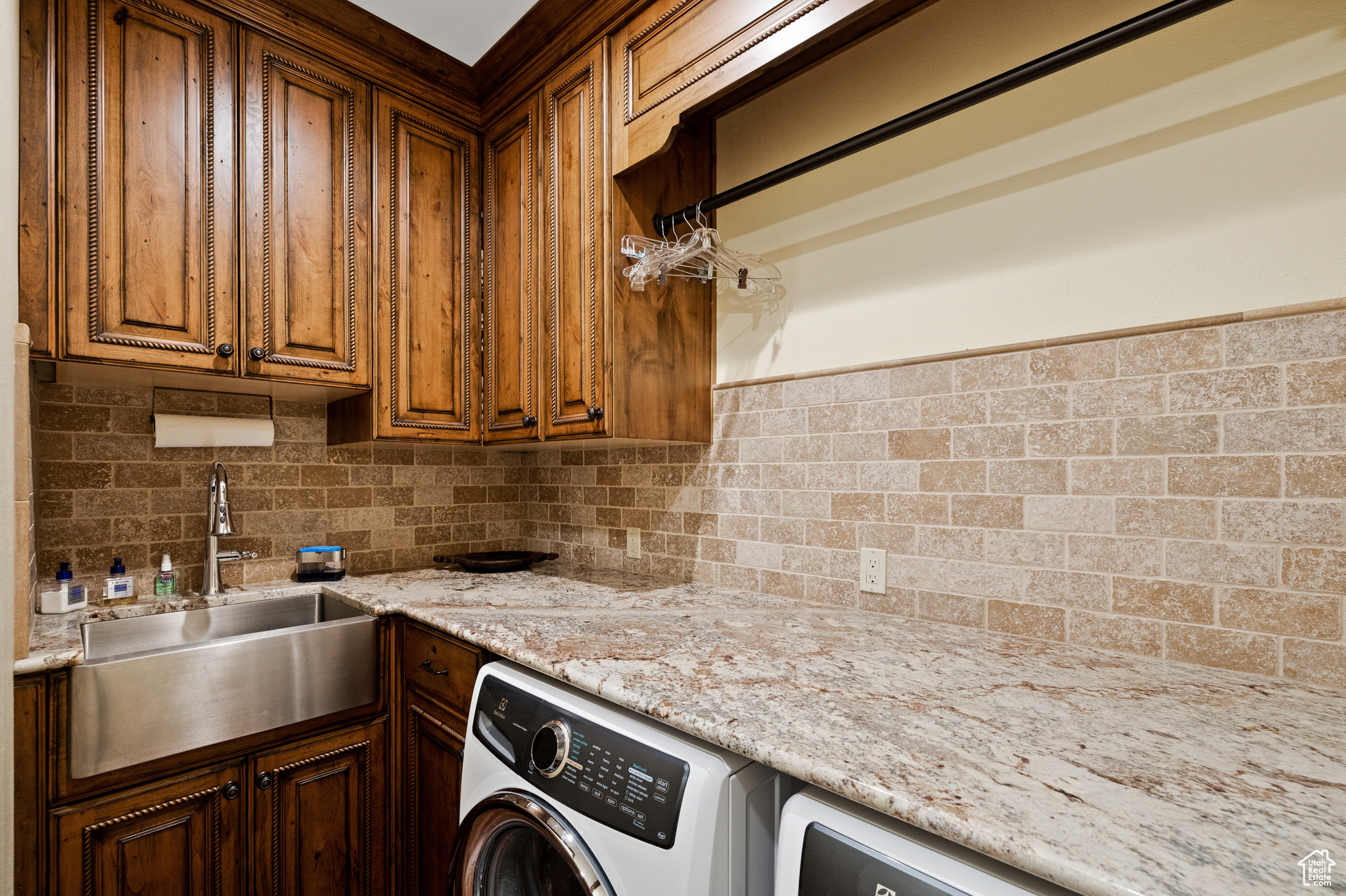 main property photo 64
