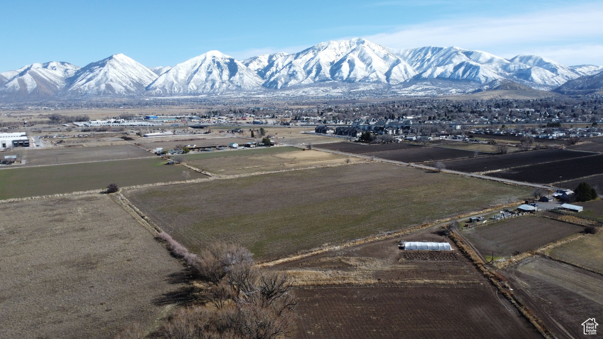 main property photo 11