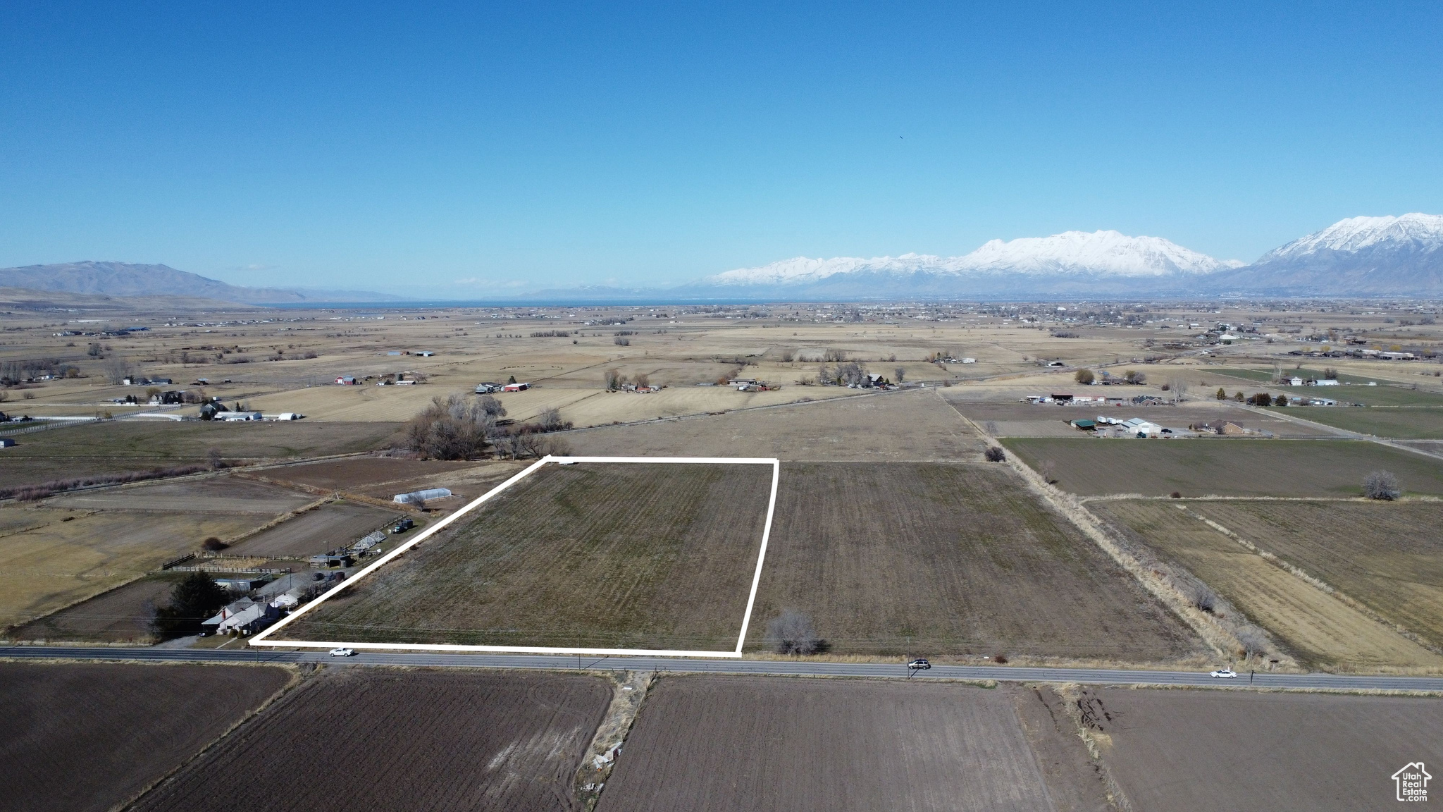 main property photo 2