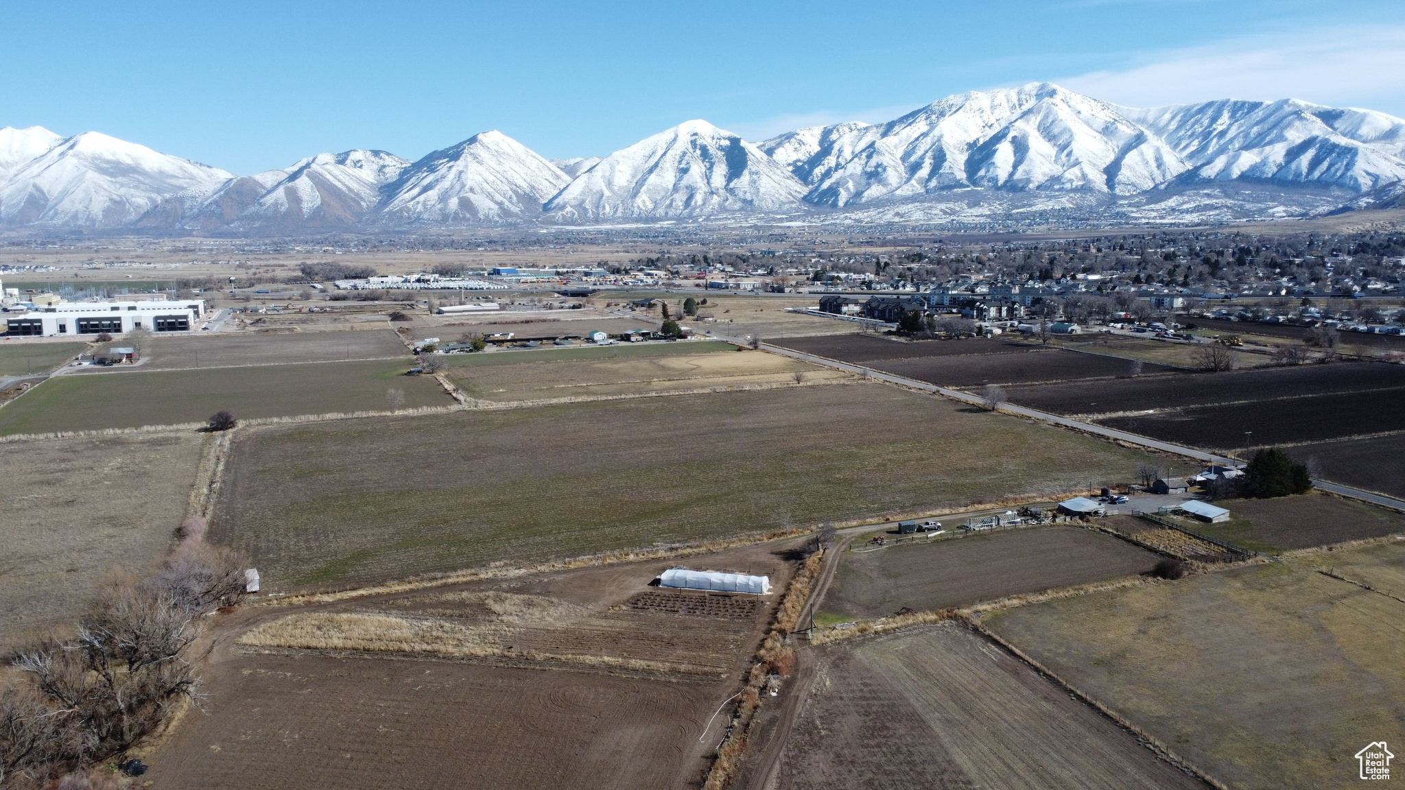 main property photo 7