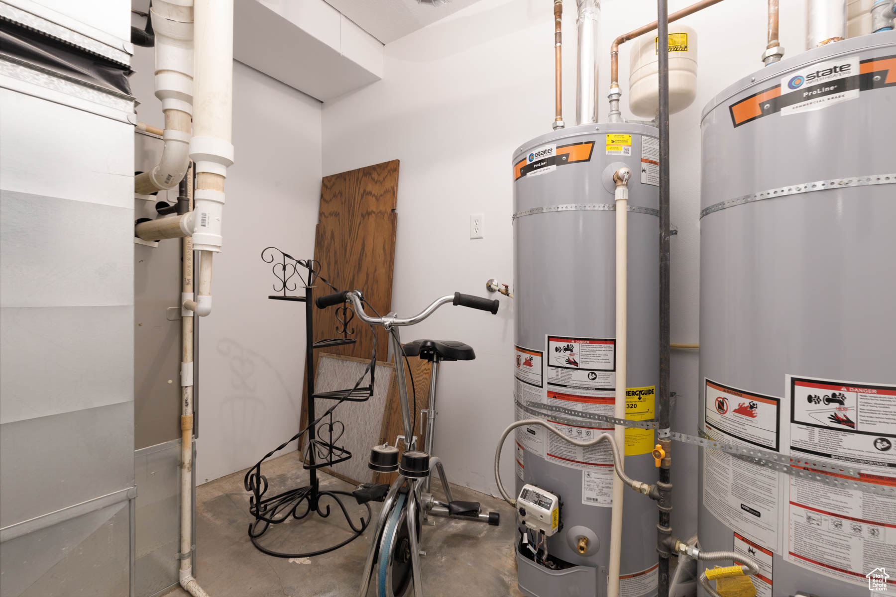 main property photo 62