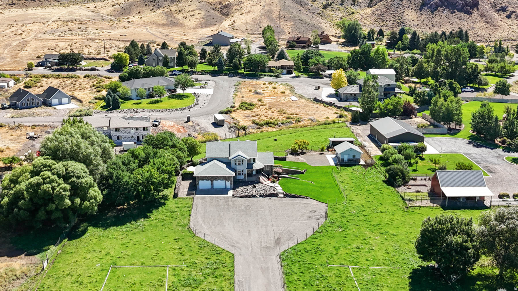 main property photo 64