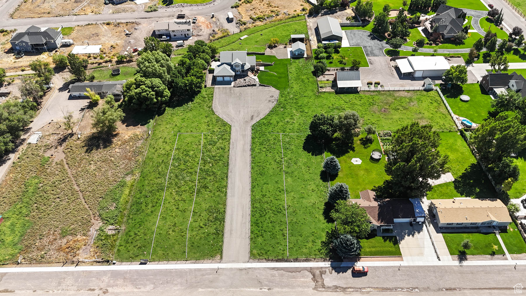 main property photo 68