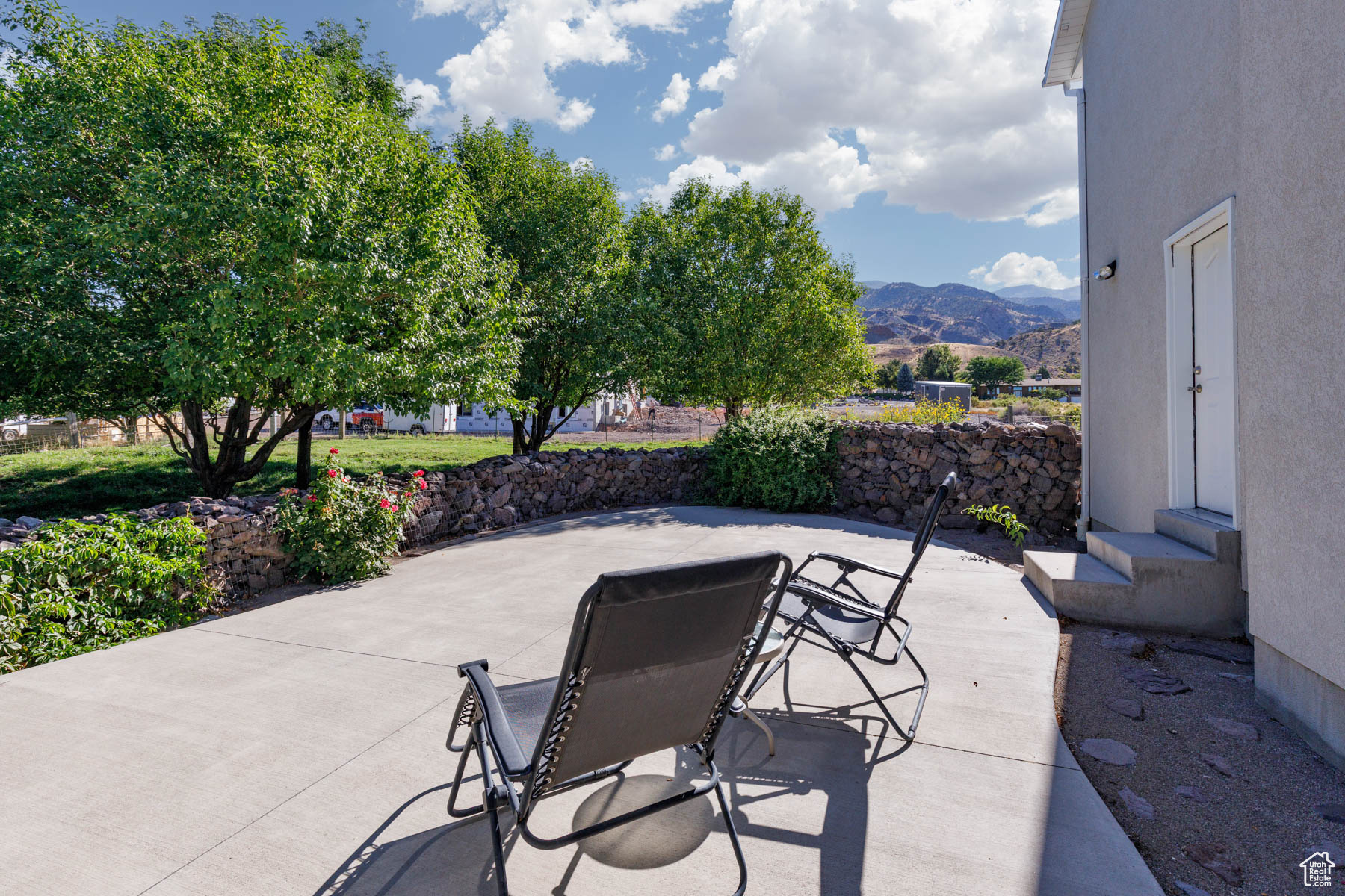 main property photo 89