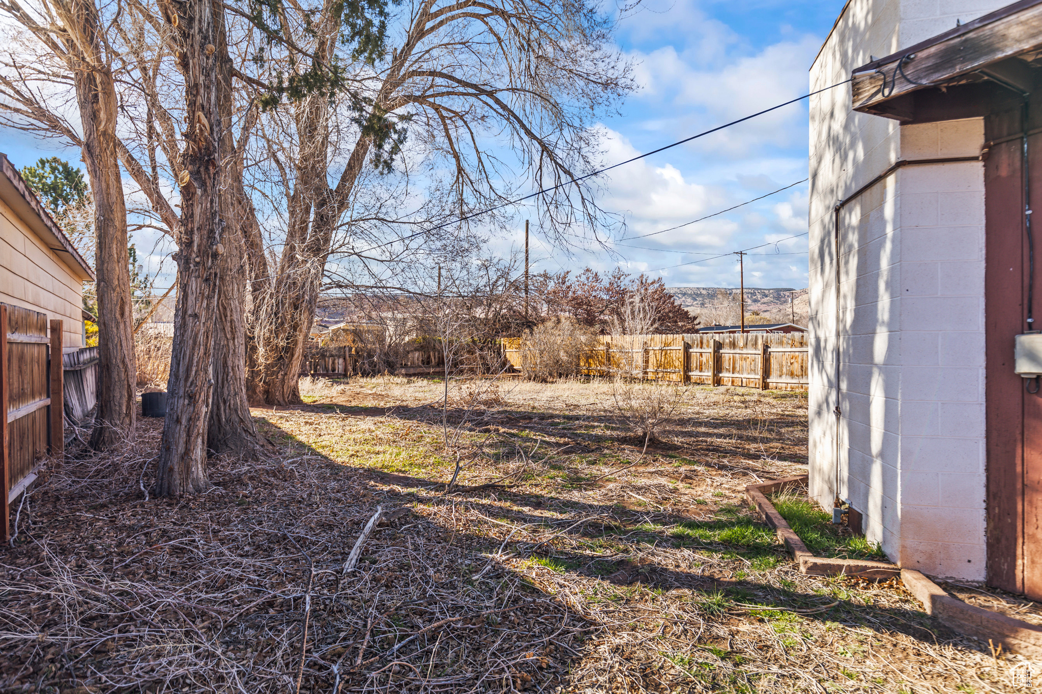 main property photo 45