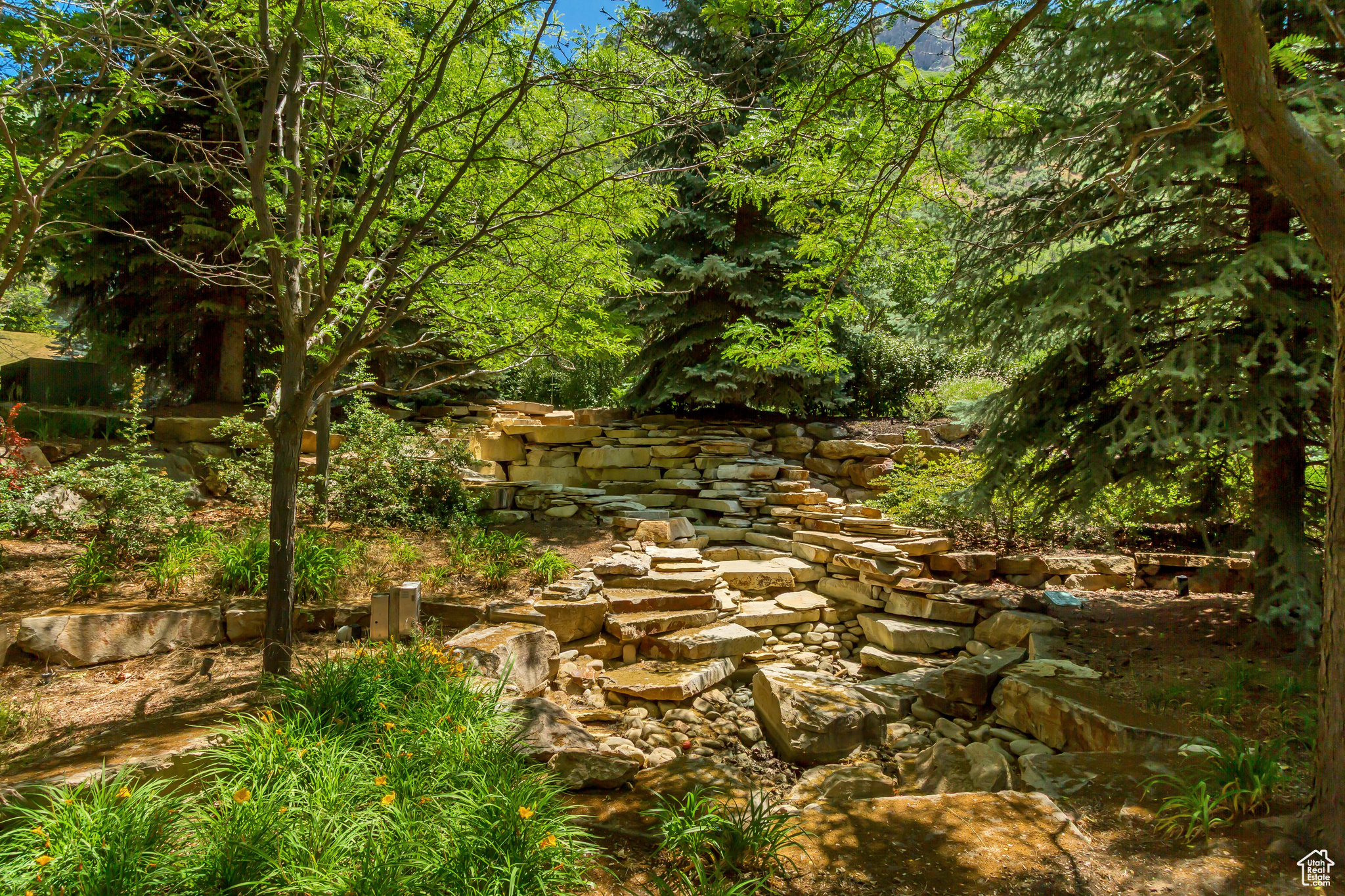 main property photo 103