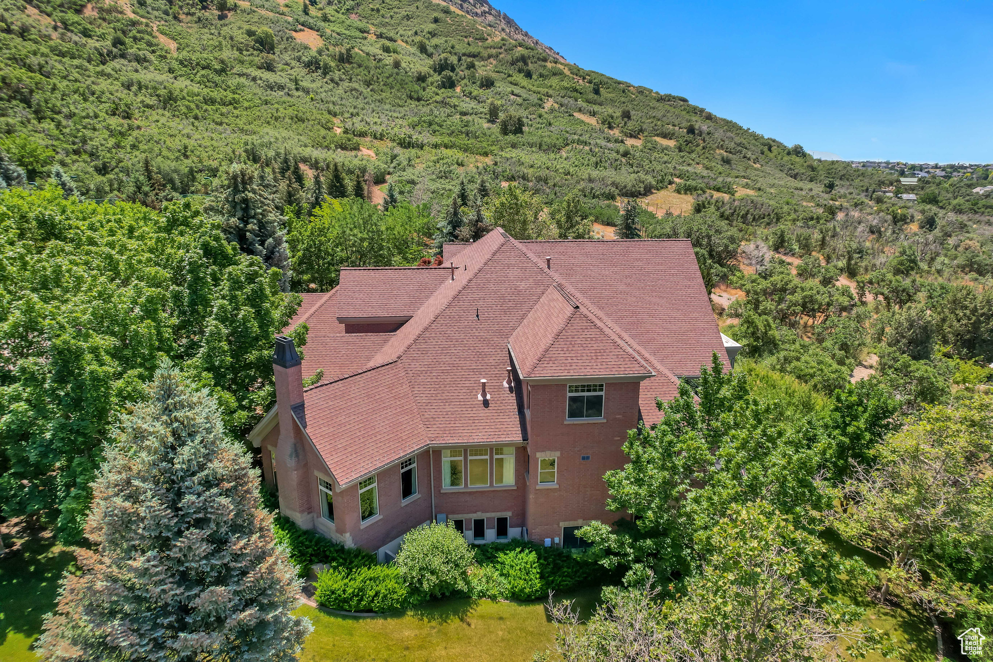 main property photo 108