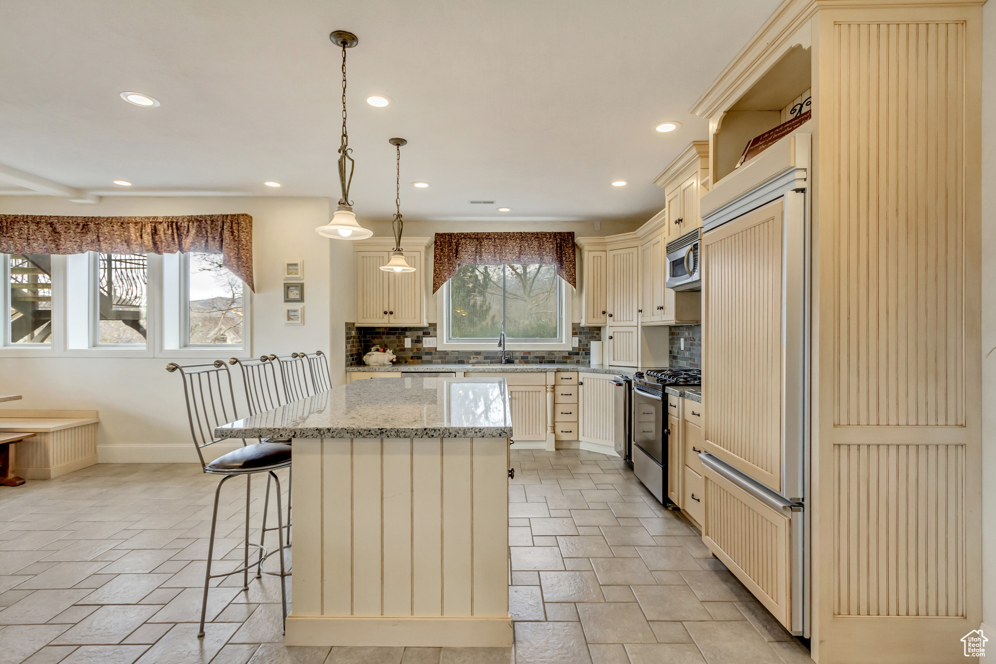 main property photo 52