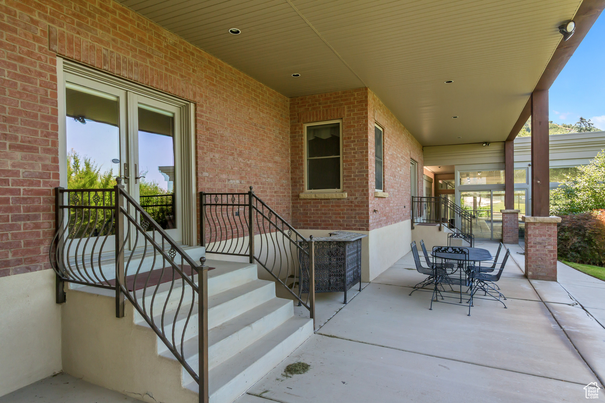 main property photo 79