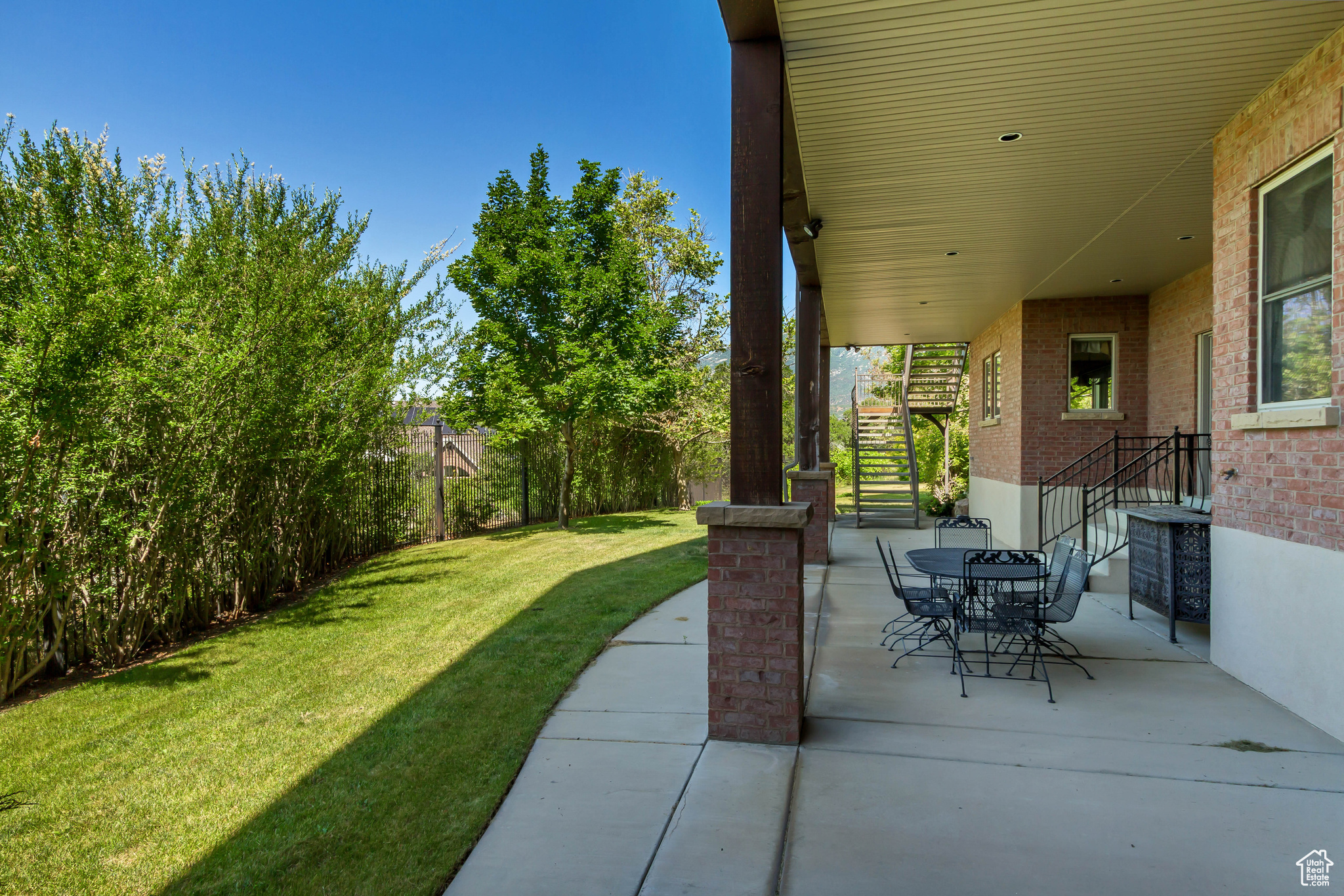 main property photo 80