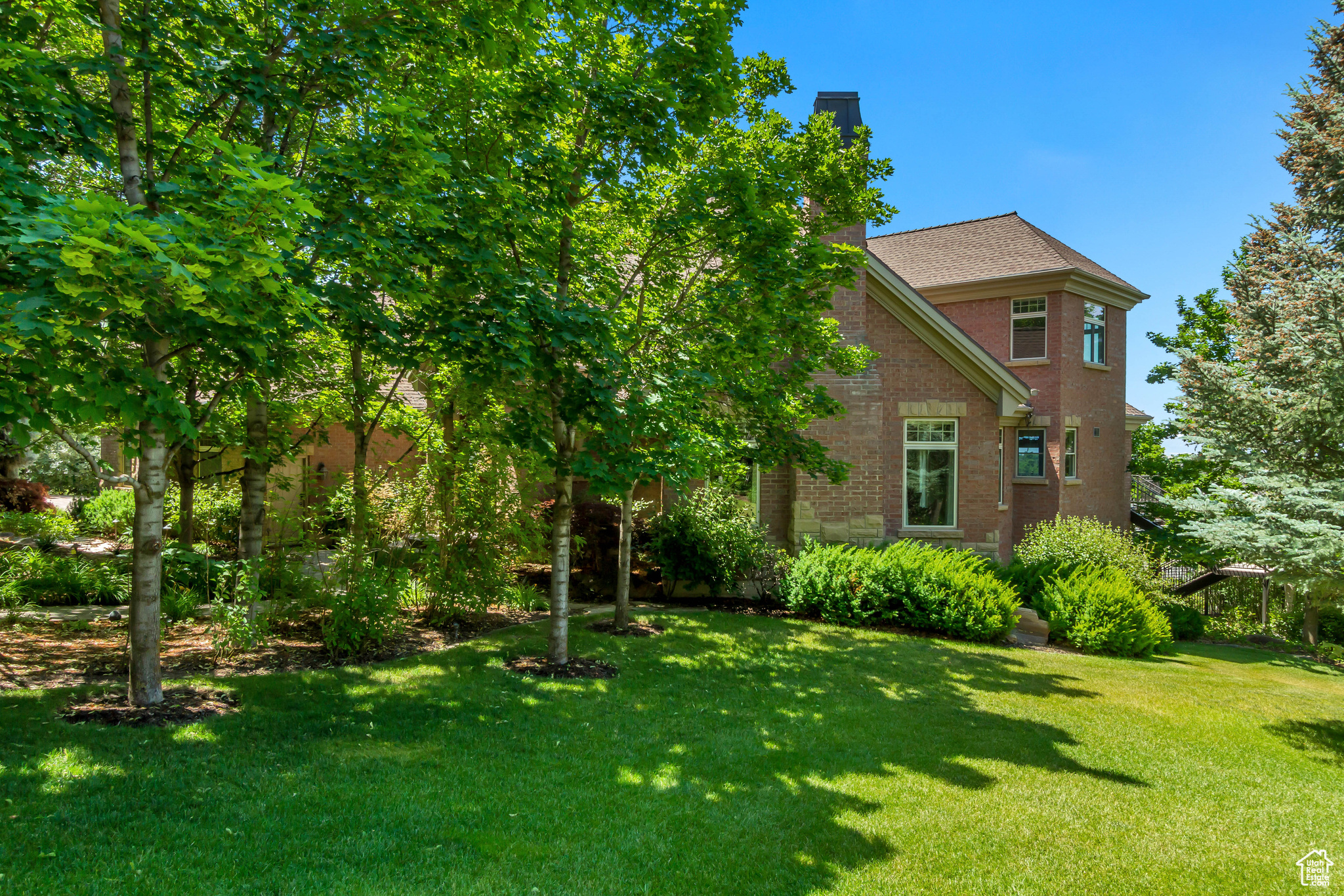 main property photo 82