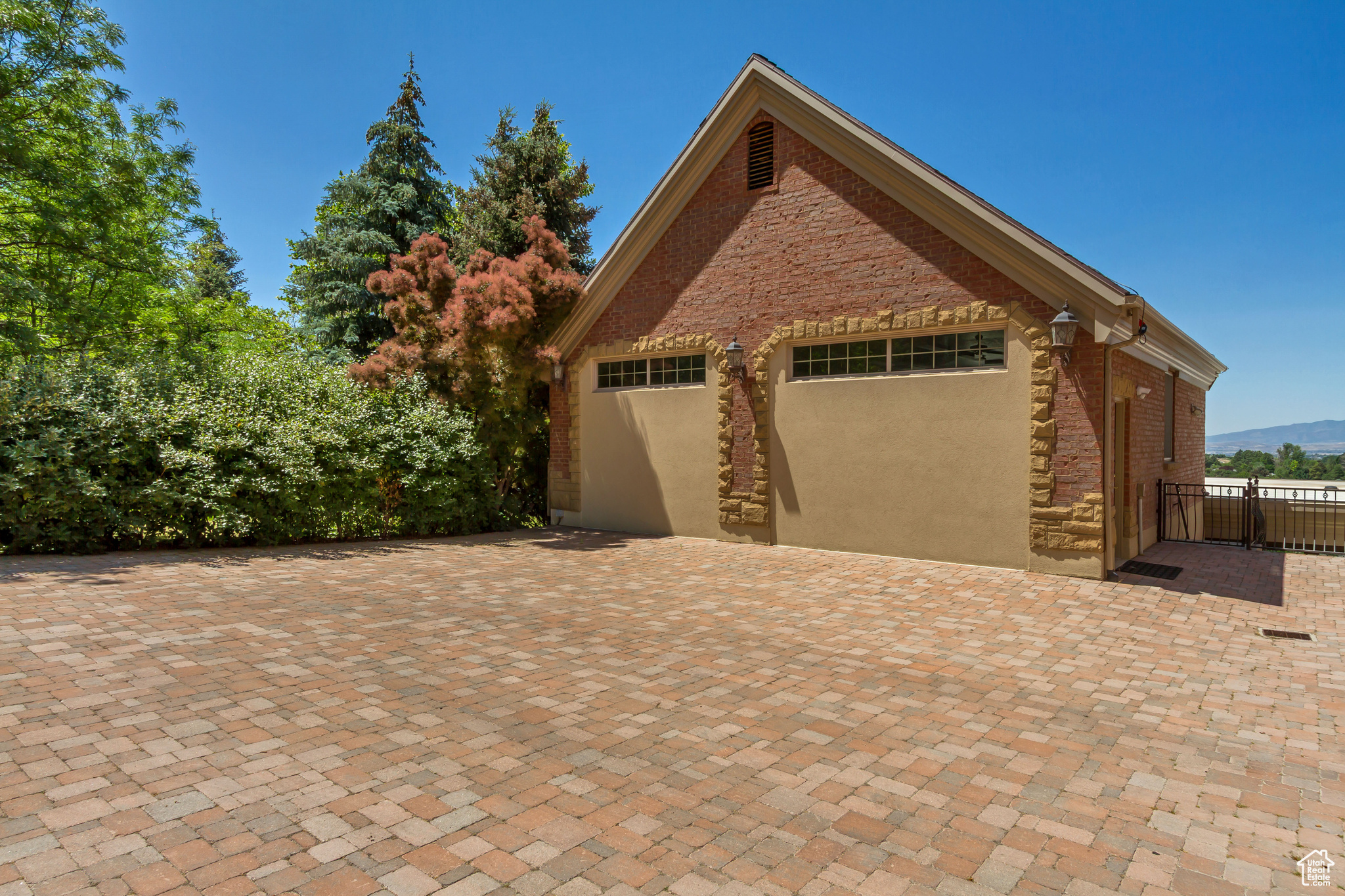 main property photo 86