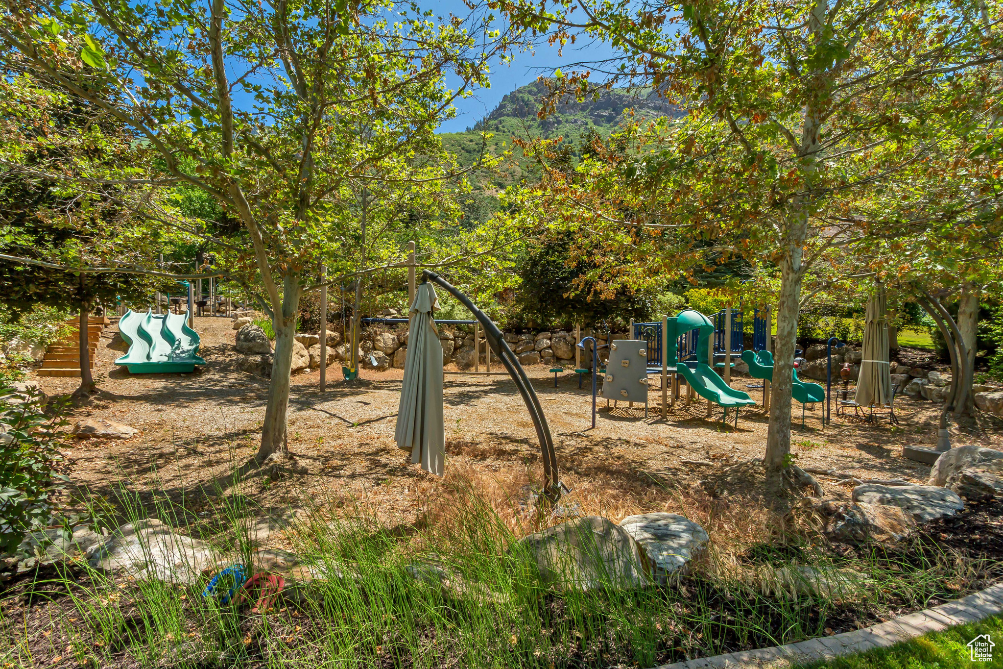 main property photo 93