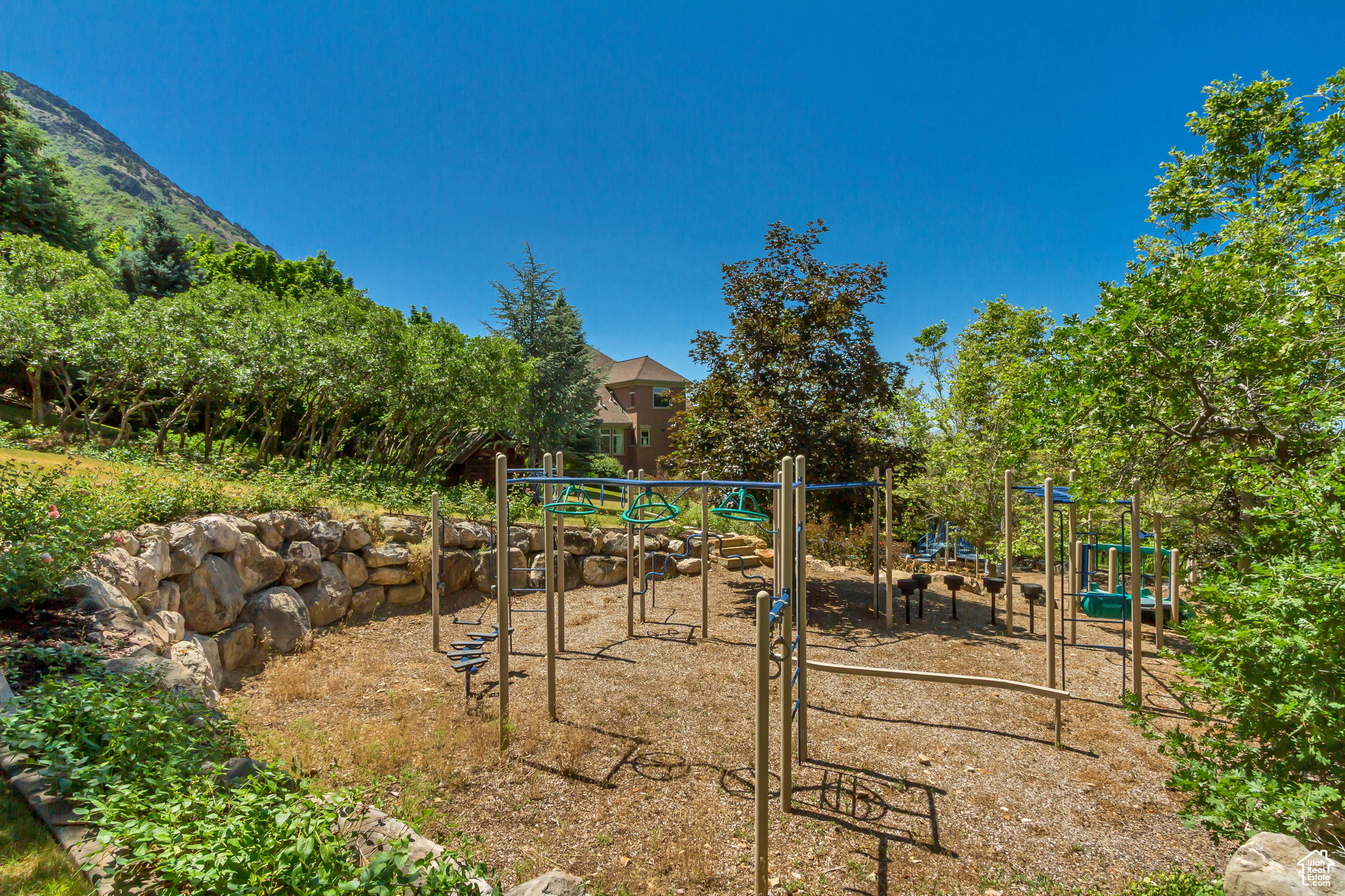 main property photo 95