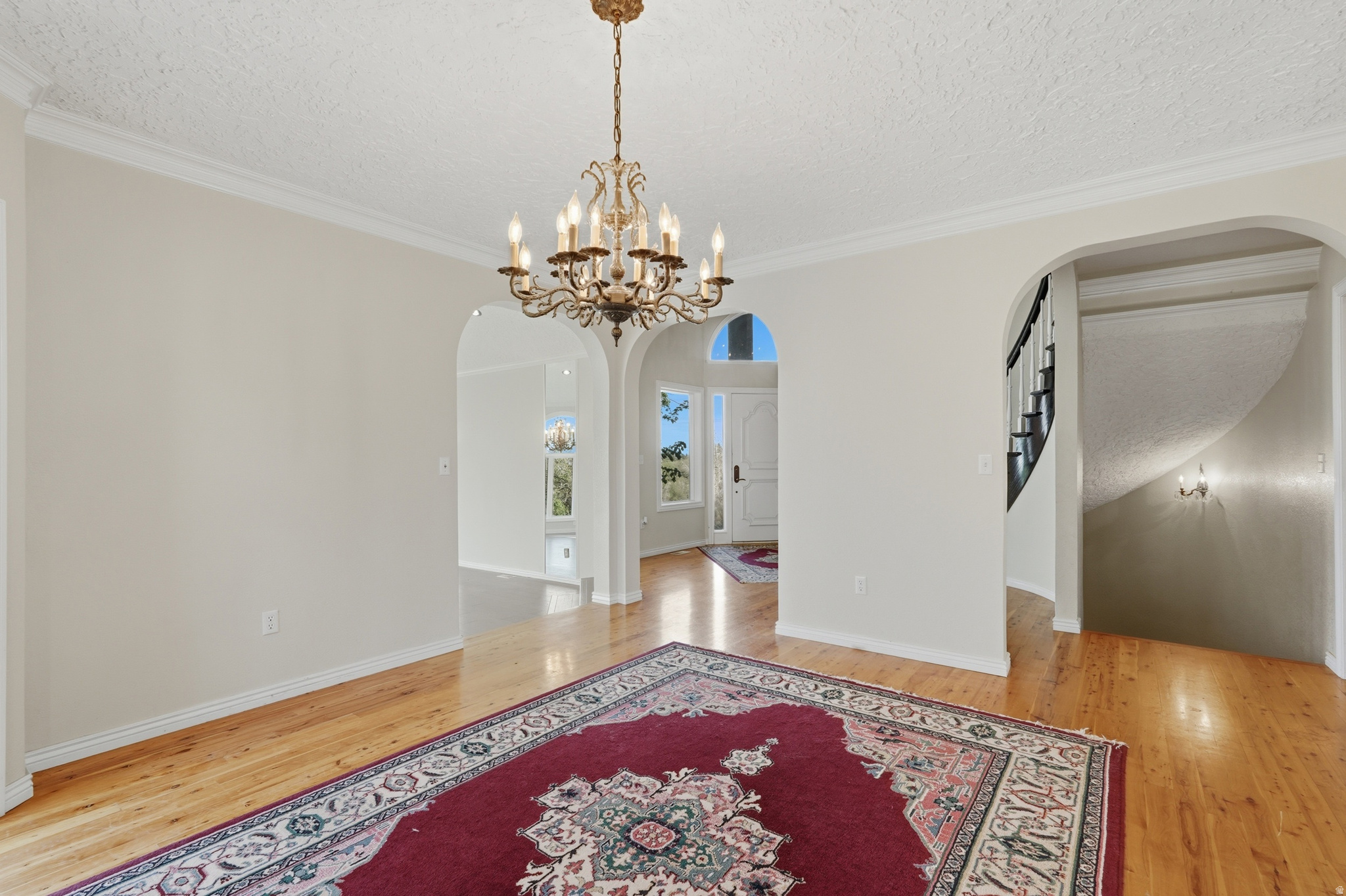 main property photo 13