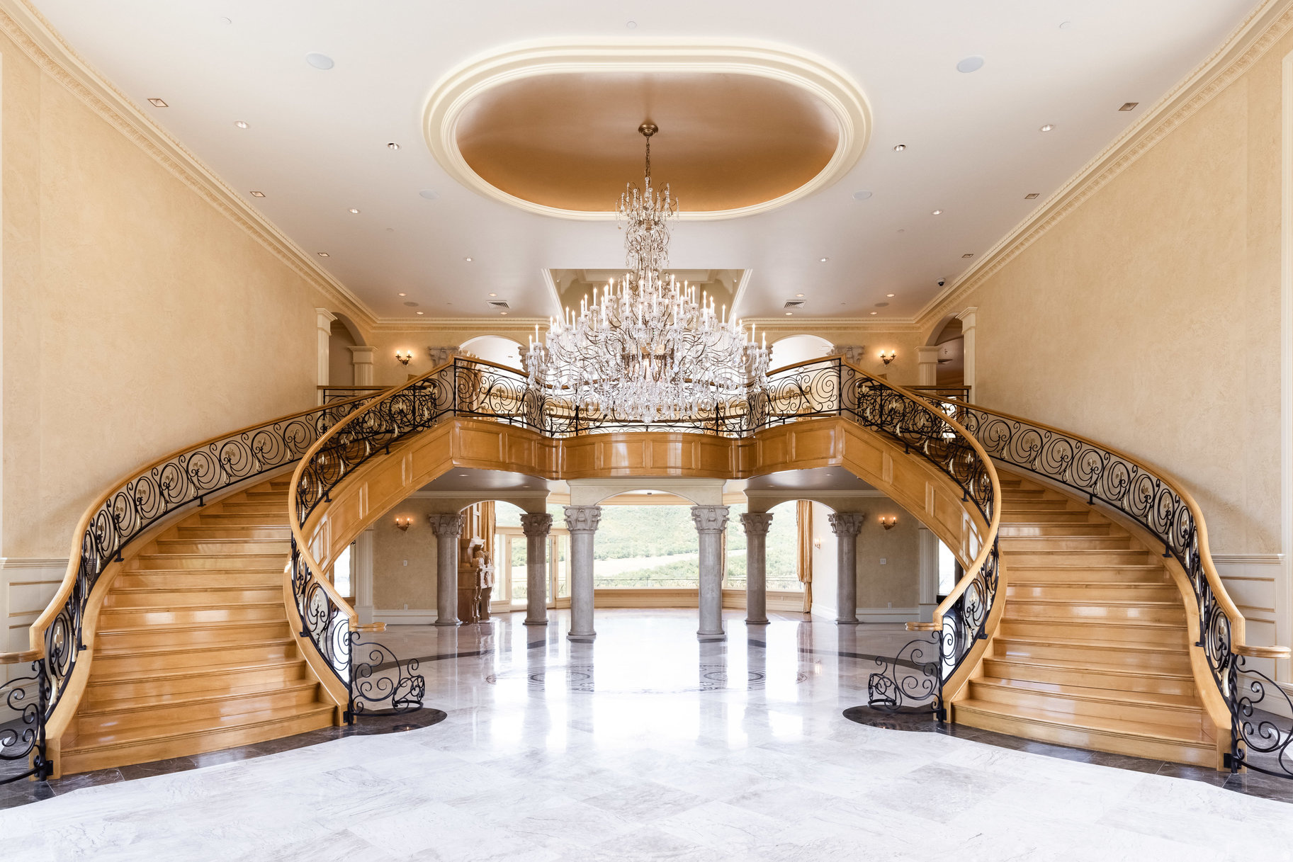 main property photo 10