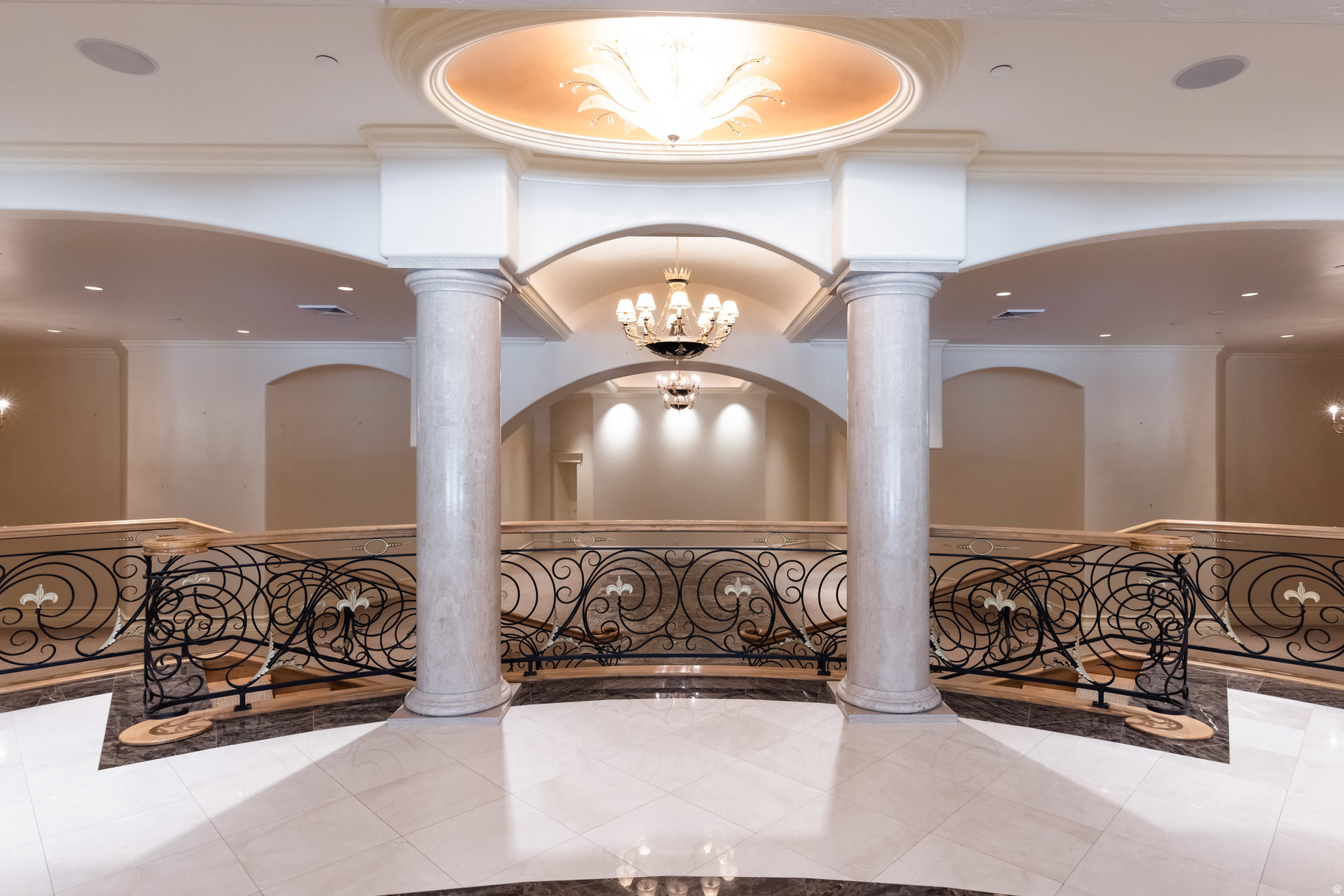 main property photo 50