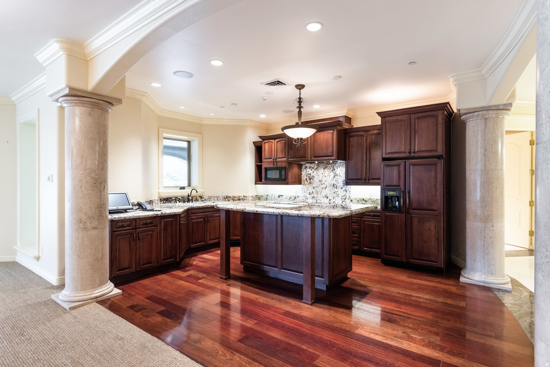 main property photo 54